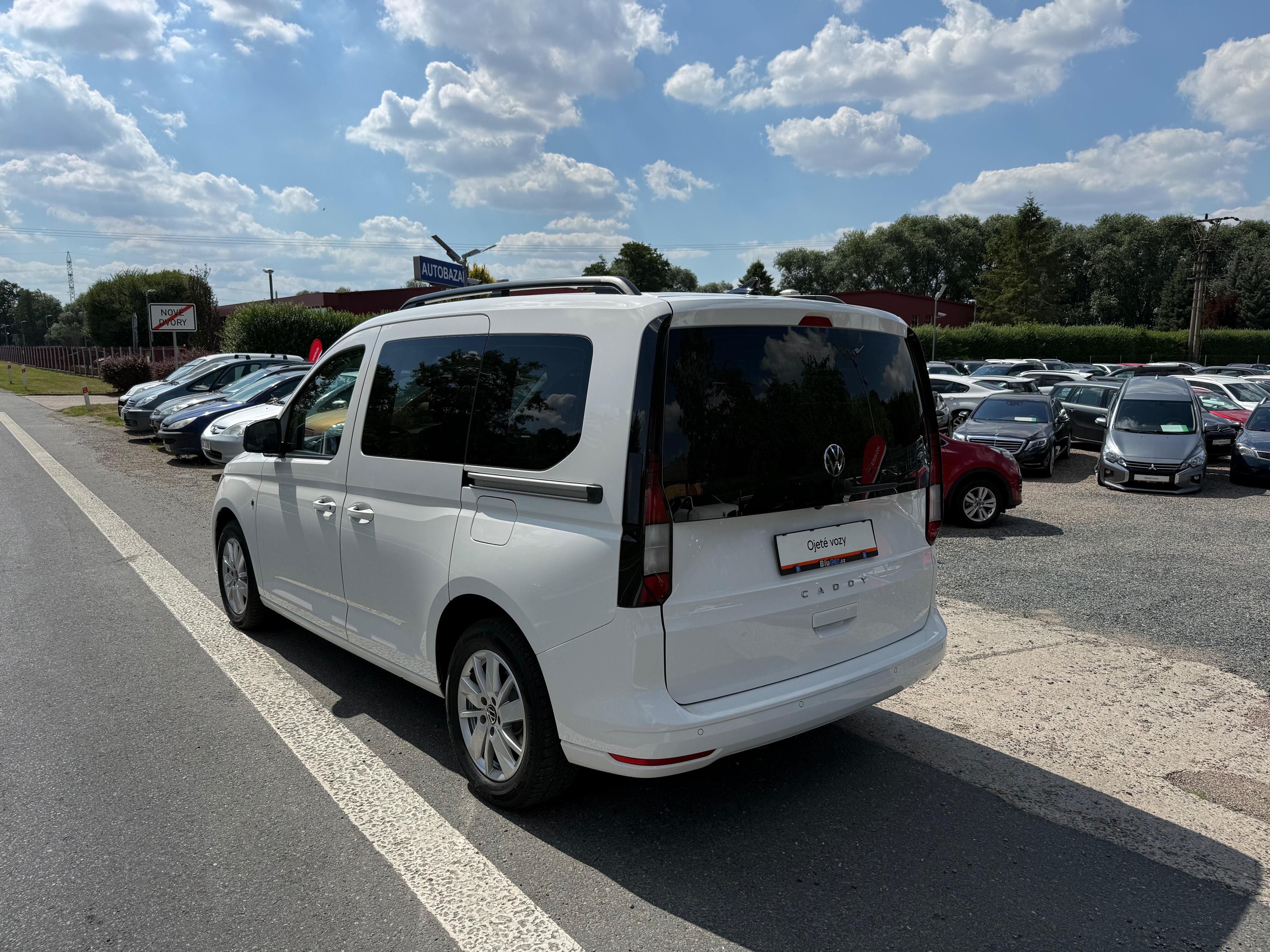 Volkswagen Caddy, 2.0TDI 75kW Life ČR DPH - fotka 4
