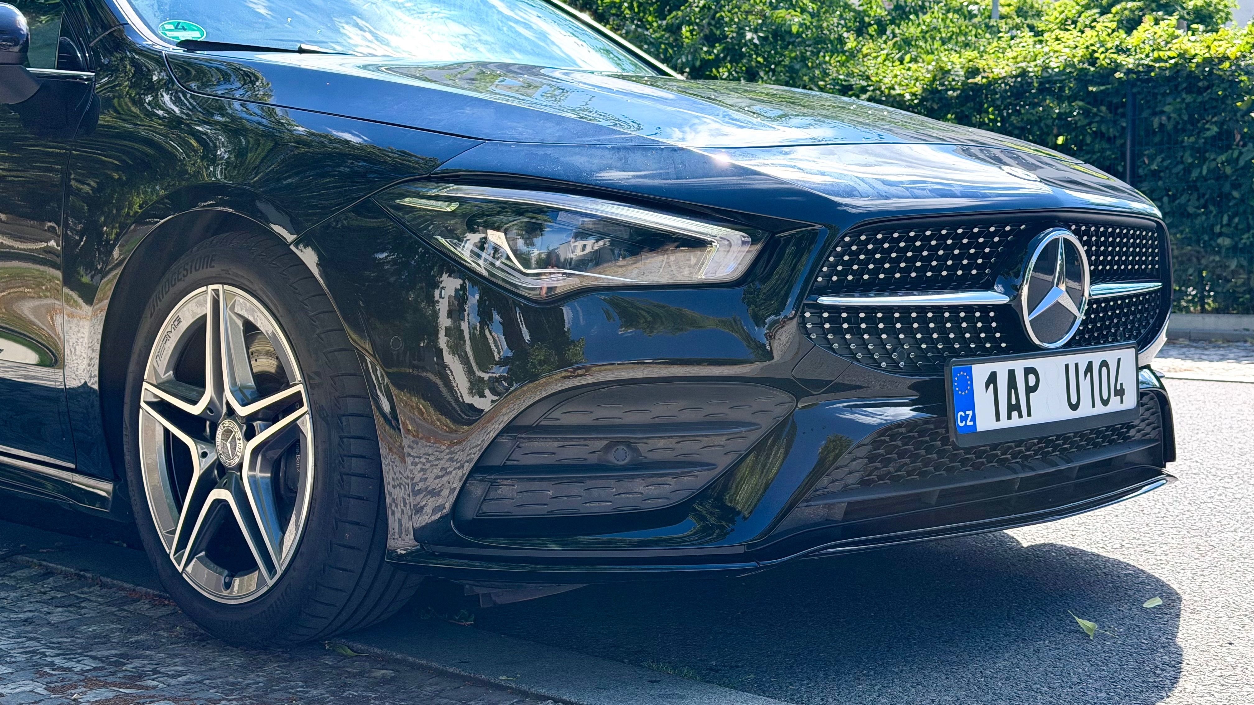 Mercedes-Benz CLA, Mercedes-Benz CLA250 AMG 165kW - fotka 3