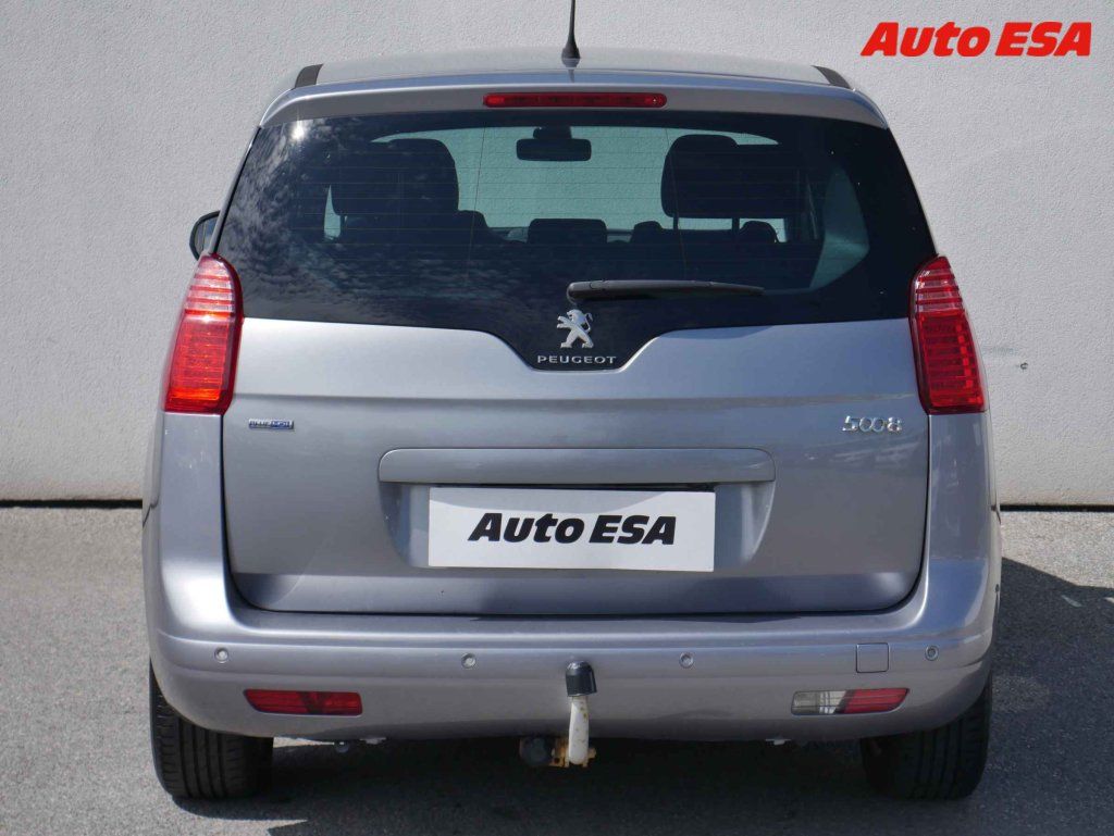 Peugeot 5008, 1.6Hdi,ČR,servis.kniha - fotka 5