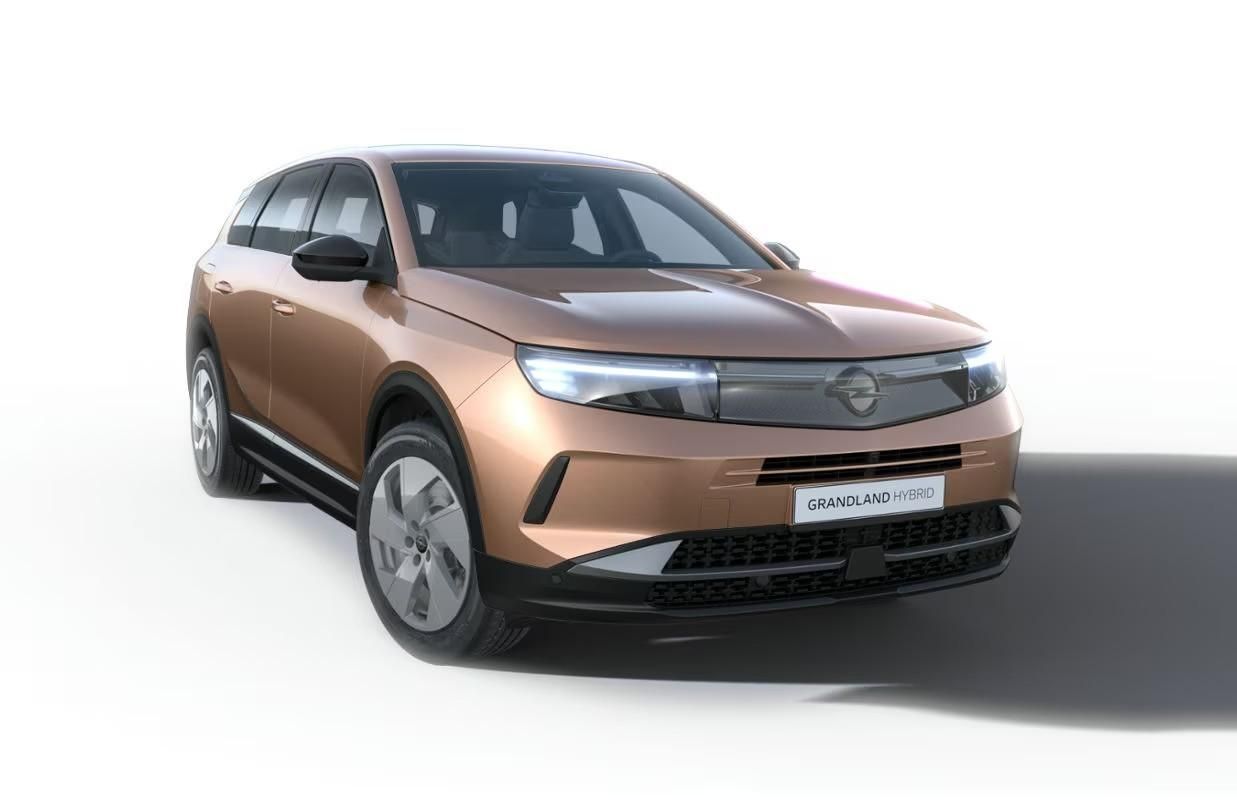 Opel Grandland, Edition hybrid 1,2 Turbo 145k - fotka 2
