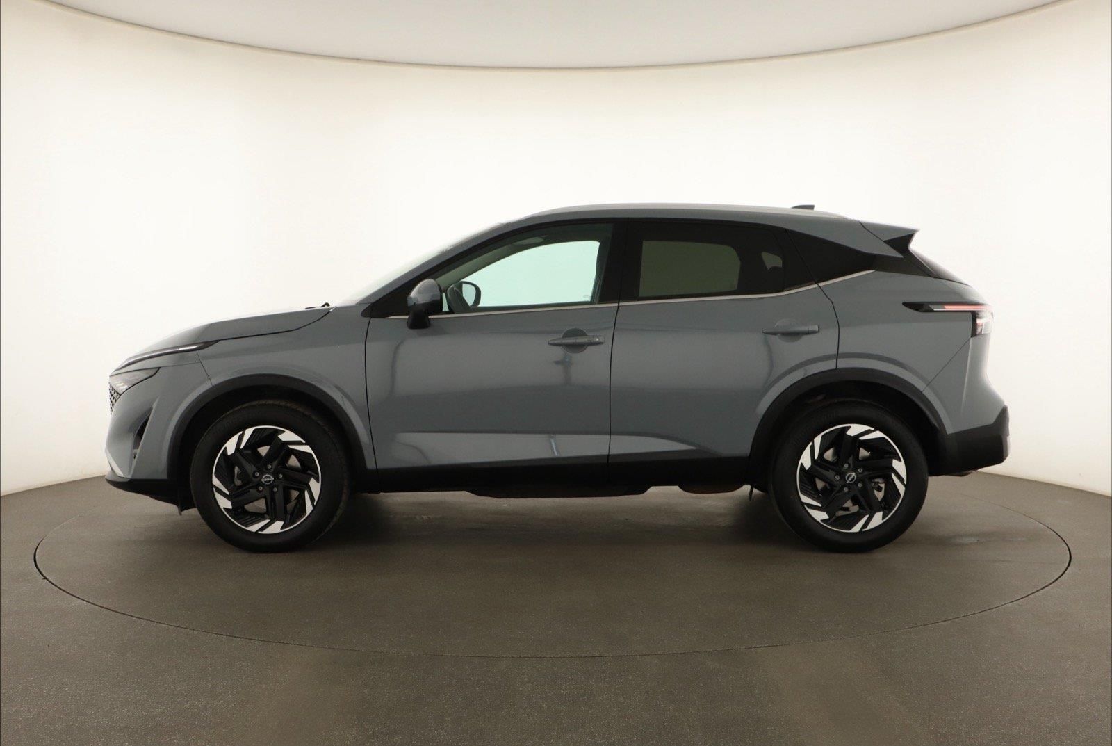 Nissan Qashqai, 1.3 DIG-T MHEV, N-Connecta - fotka 3
