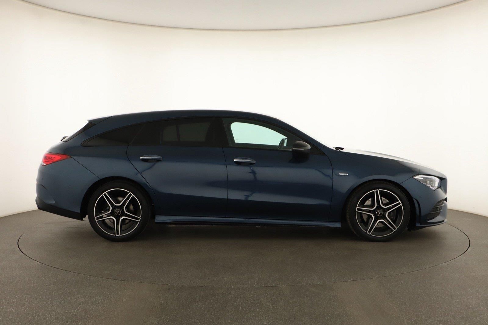 Mercedes-Benz CLA, 200 d, AMG Paket, Automat, ČR - fotka 6