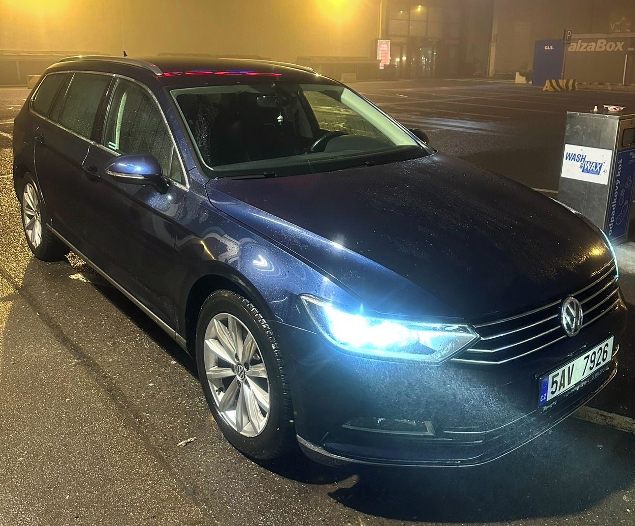 Volkswagen Passat, Volkswagen Passat 2.0 TDI TOP - fotka 2