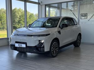 Leapmotor B10, DESIGN HYBRID EV, světlý int.