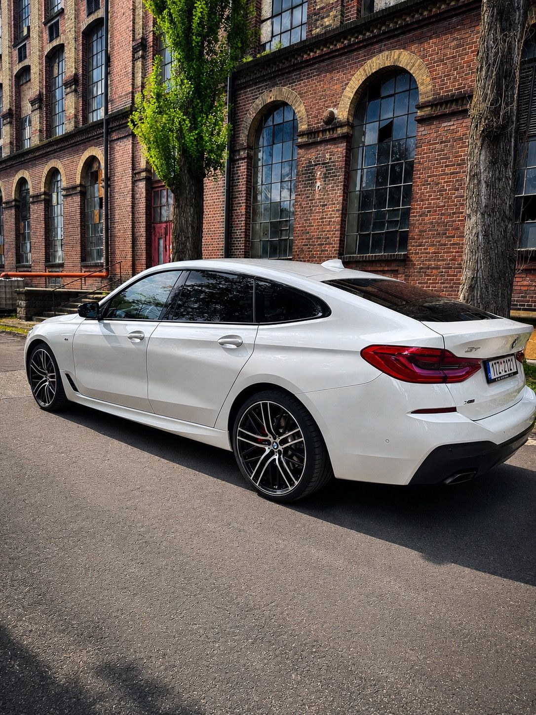 BMW Řada 6, Gran Turismo 640i xDrive - fotka 6