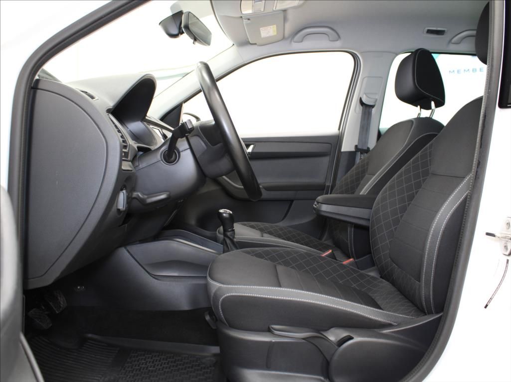 Škoda Fabia, 1,0 TSi 70kW Ambition 62tkm.ČR - fotka 6