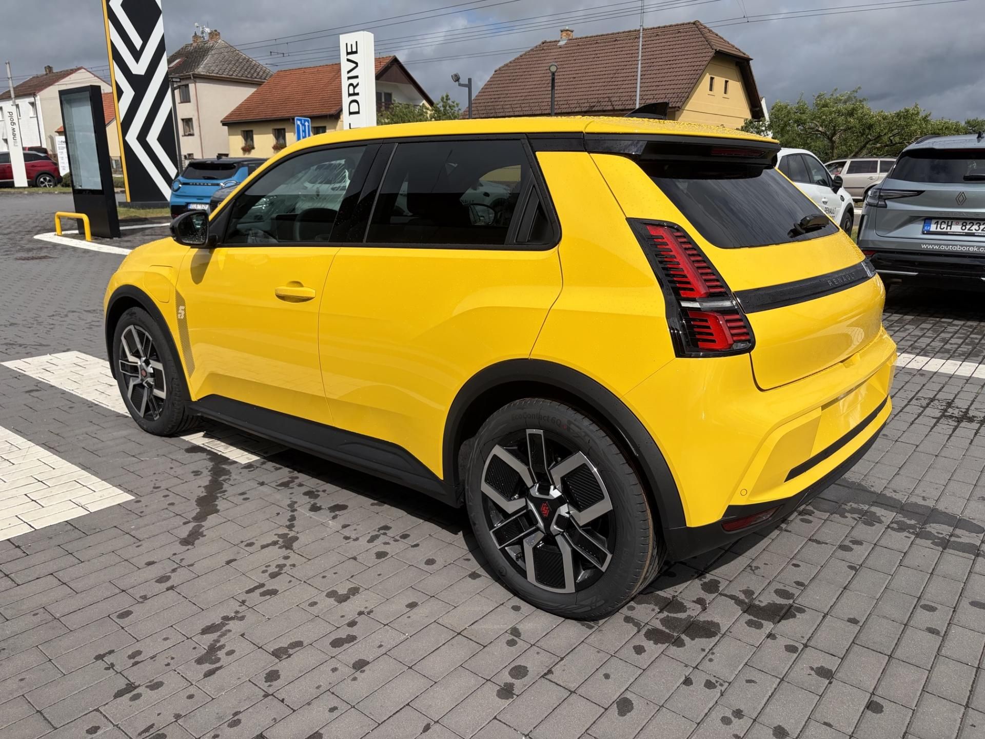 Renault R5, techno 150 k comfort range - fotka 5