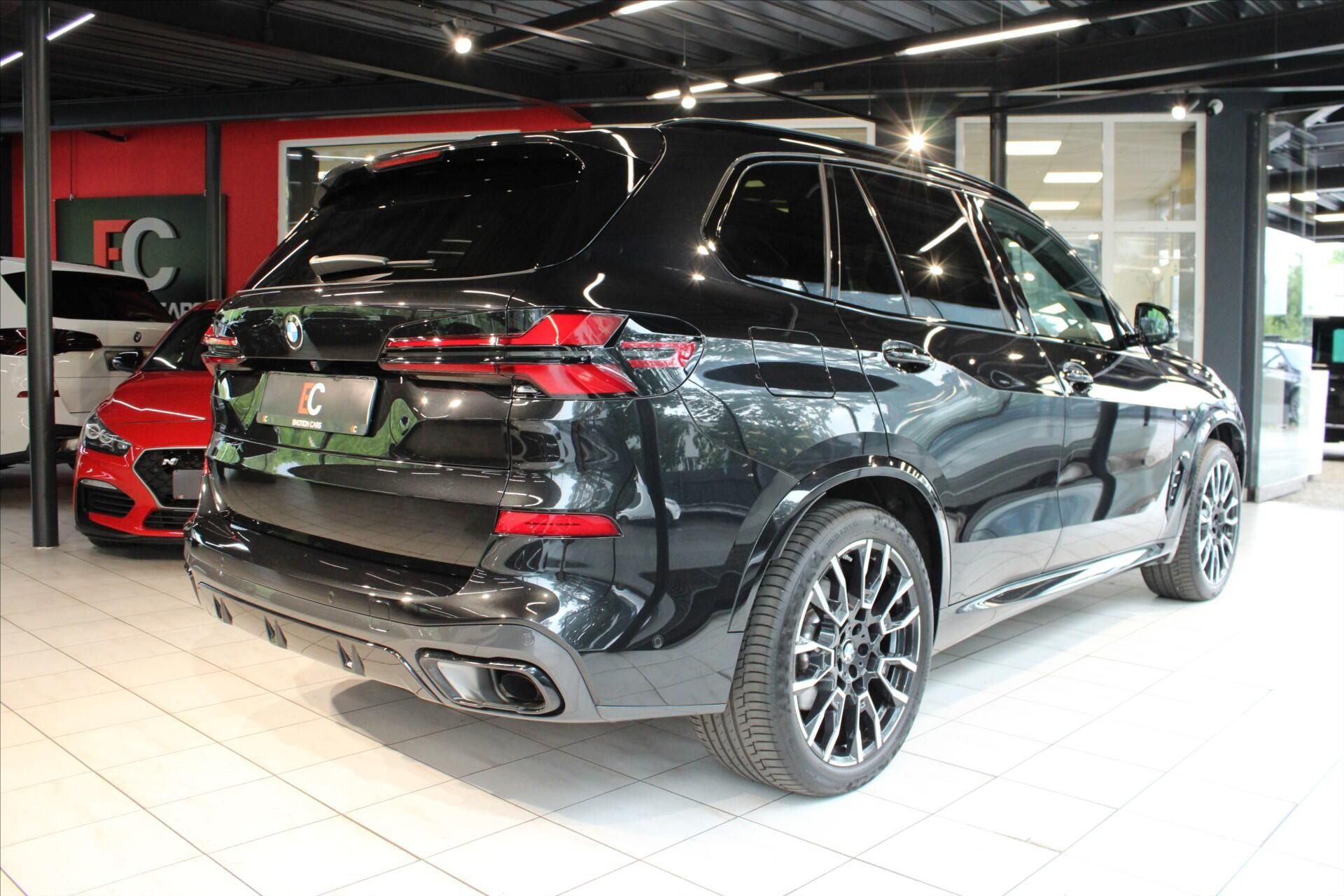 BMW X5, xDrive30d M Sport Pro DAProf/3 - fotka 6