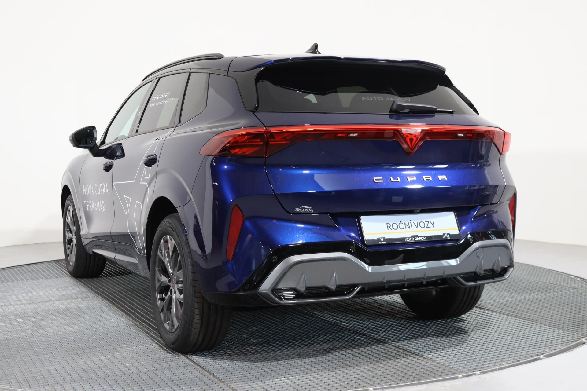 Cupra Terramar, 2.0 TSI 204k DSG 4WD - Head up - fotka 3