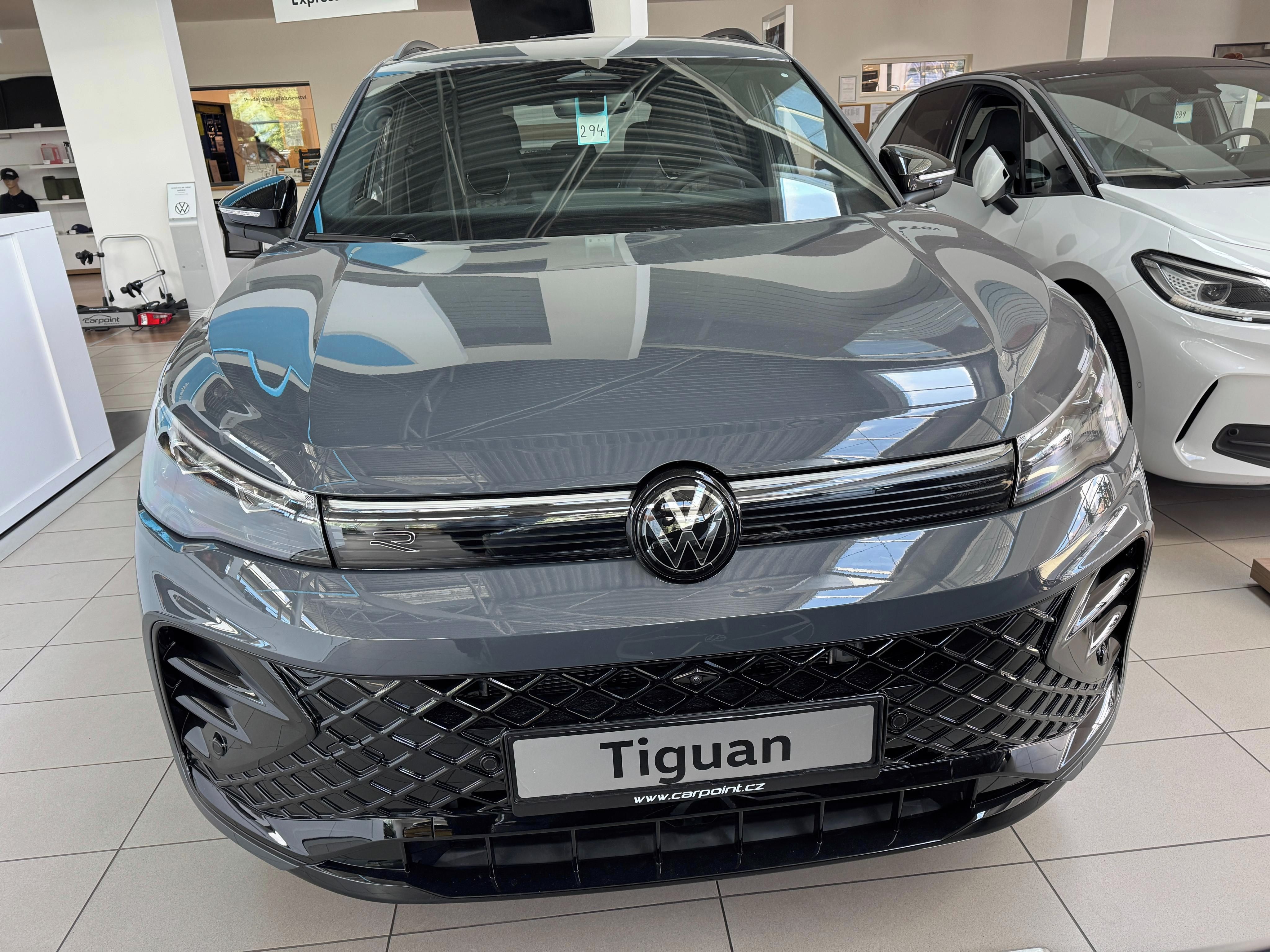 Volkswagen Tiguan, R-Line People 200kW e-Hybrid - fotka 3