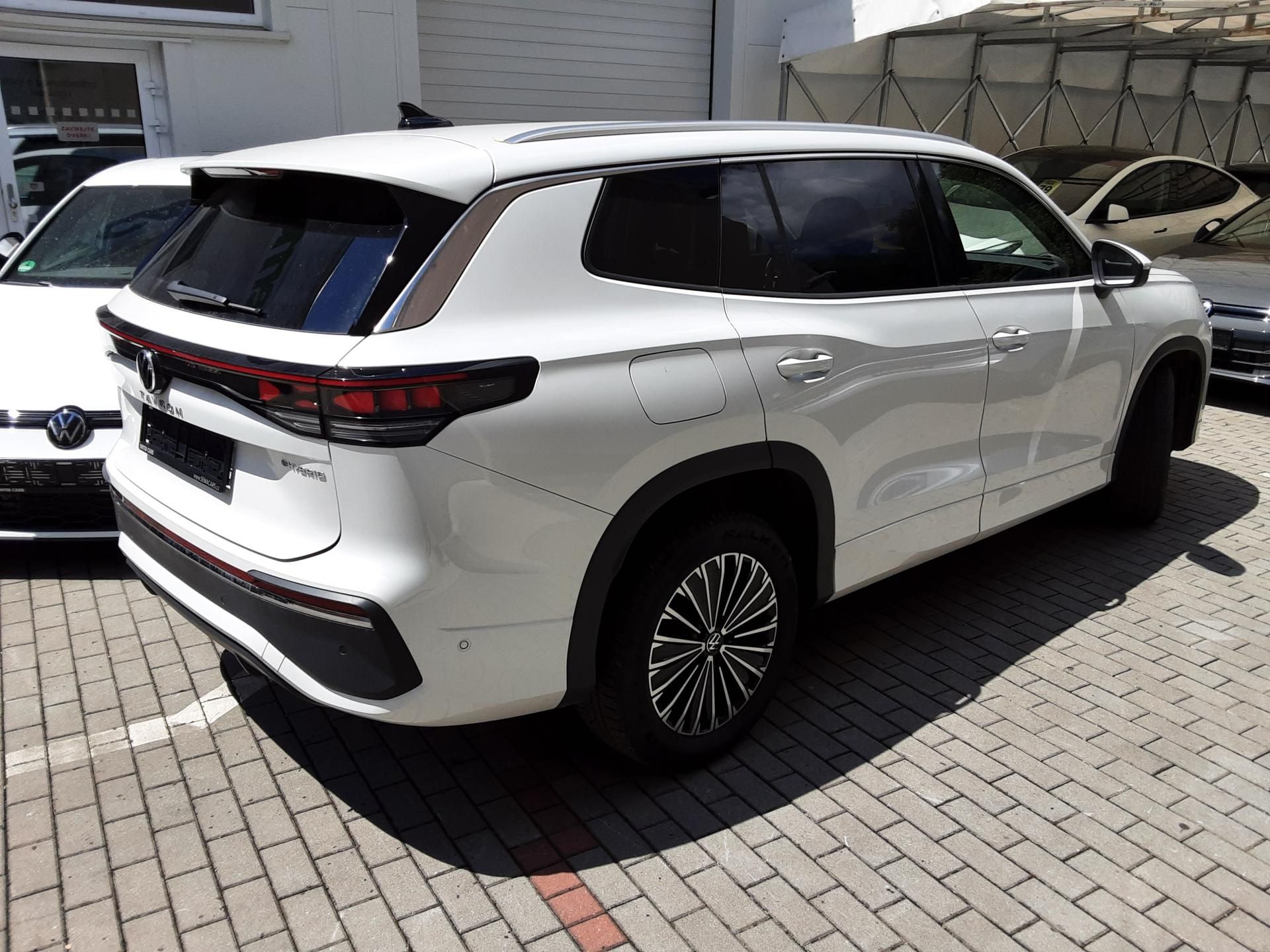 Volkswagen Tayron, 1.5 PHEV 150kW Elegance SoH100 - fotka 2