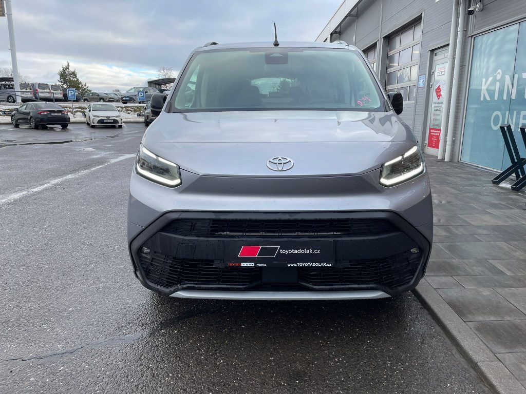Toyota Proace City Verso, 1.5L MT - fotka 2