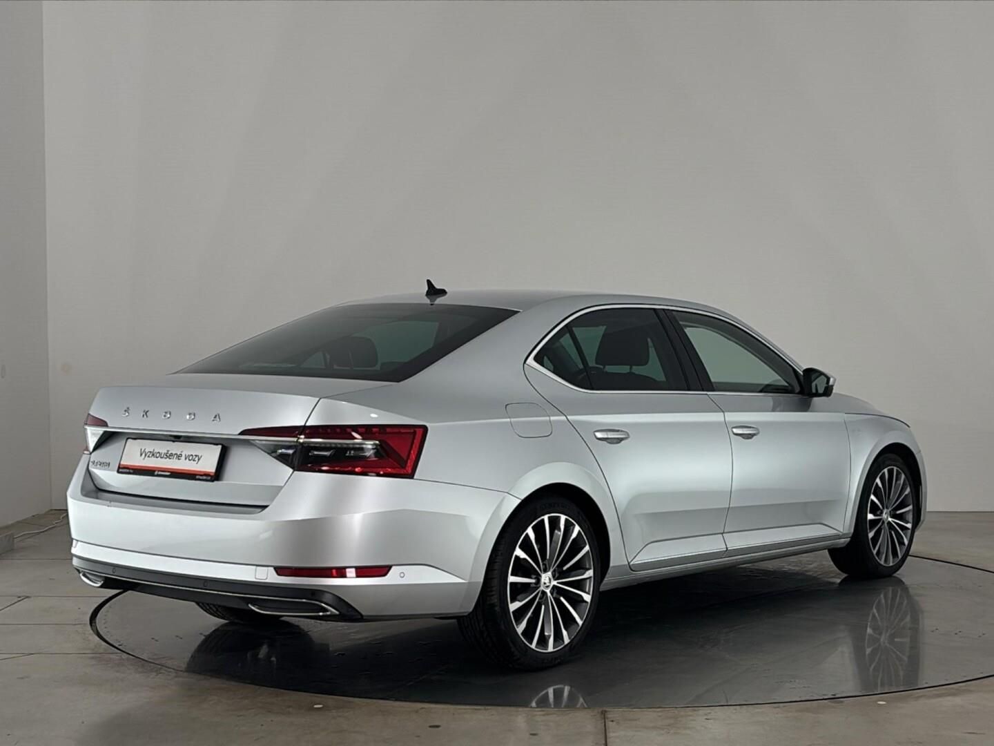Škoda Superb, 2.0 TDI / 147 kW L&K DSG - fotka 2