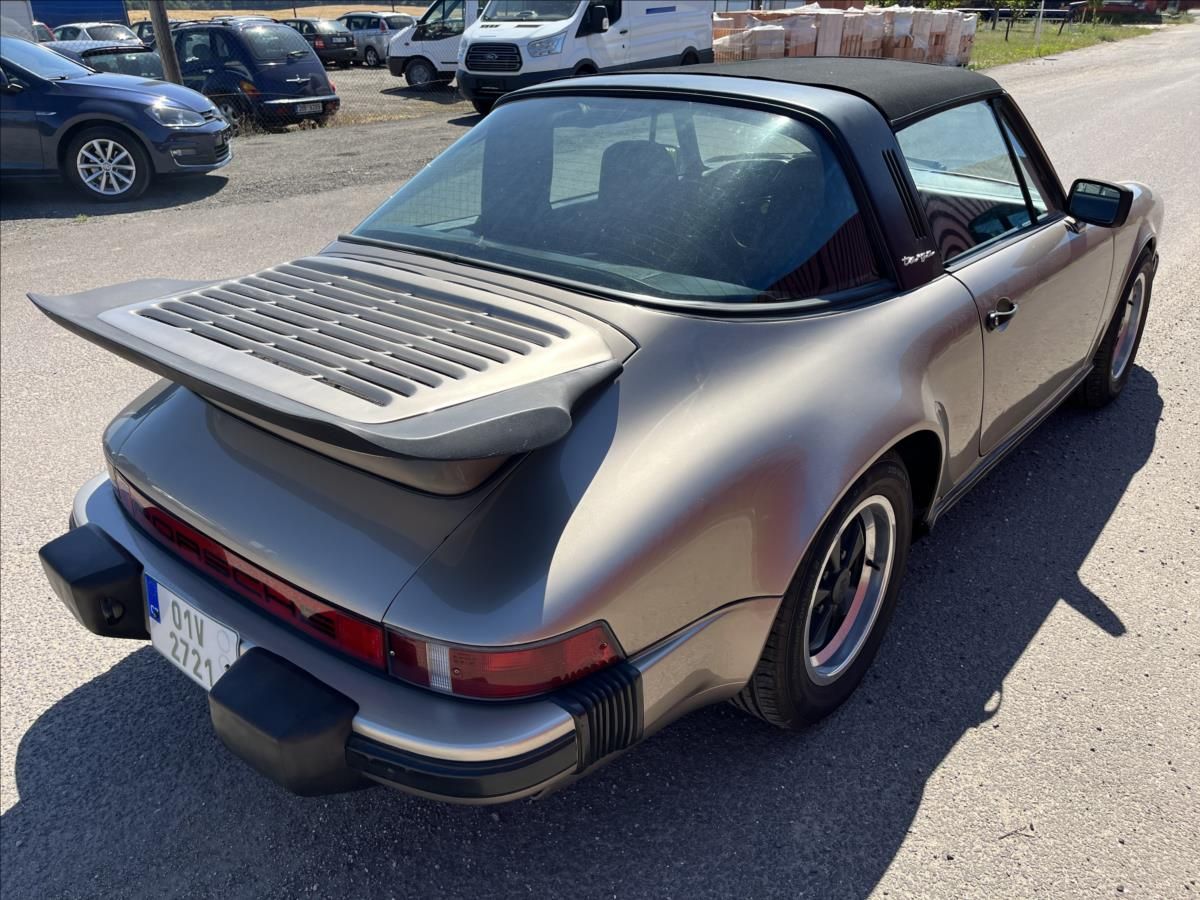 Porsche 911, 3.0 SC HISTORICKÉ VOZIDLO - fotka 6