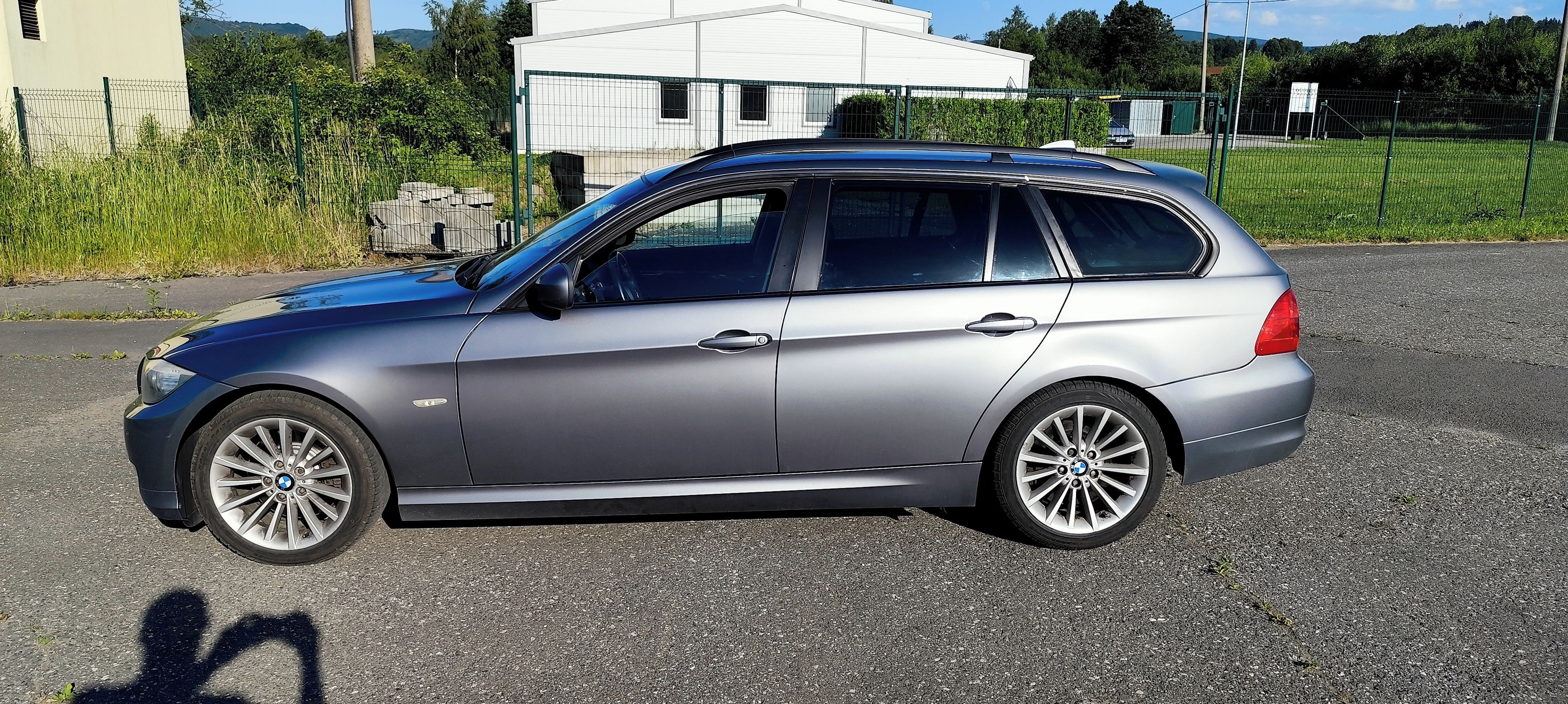 BMW Řada 3, E91 Lci, 325D M57, 145kW - fotka 3