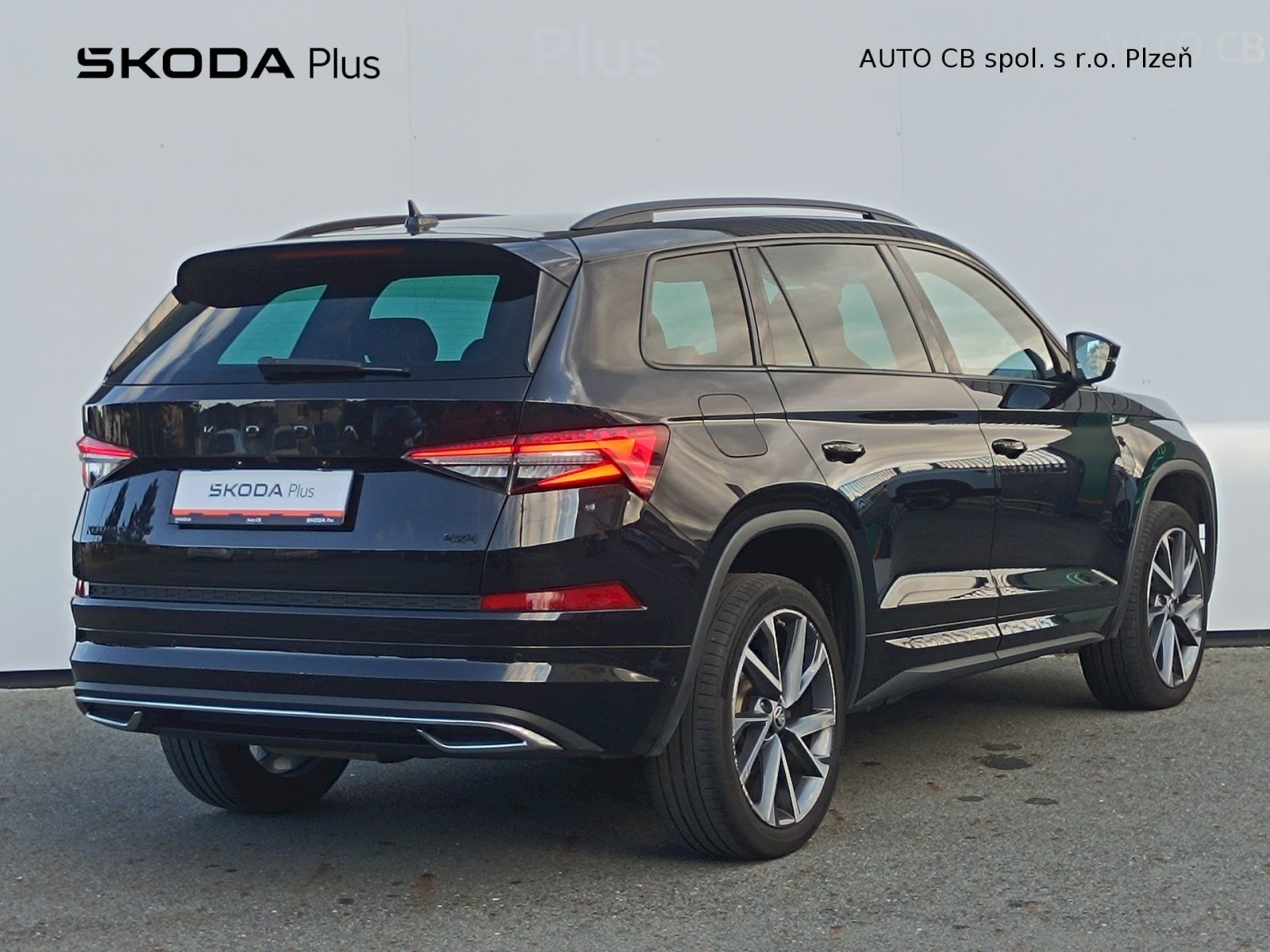 Škoda Kodiaq, 2.0 TDI 147 kW Sportline 4x4 D - fotka 2