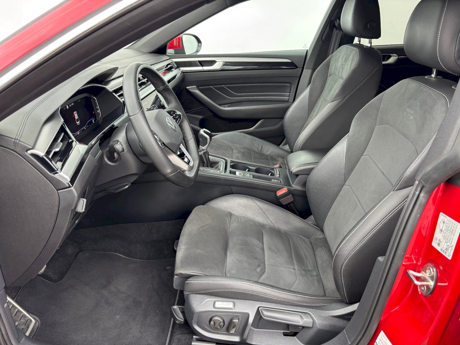 Volkswagen Arteon, 2.0 TDI 110kW R-LINE - fotka 5