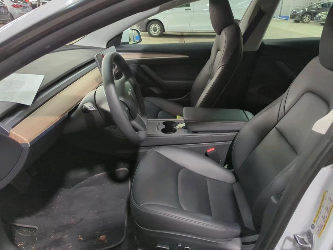 Tesla Model 3, LONG RANGE DUAL MOTOR SOH 97% - fotka 6