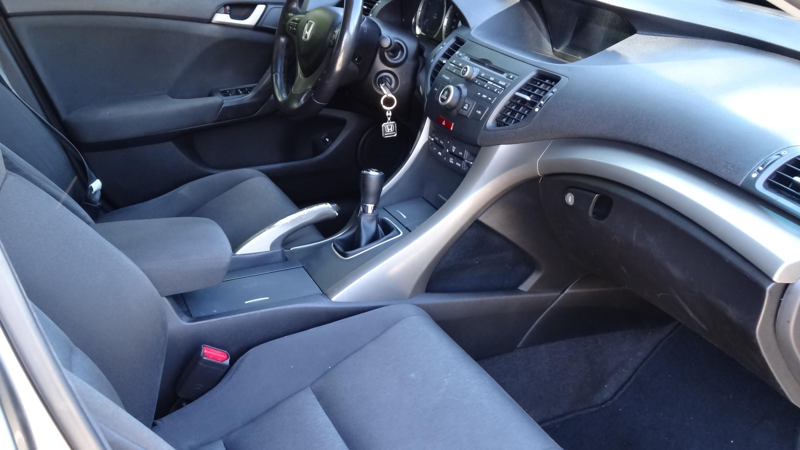Honda Accord, Accord 2.2CTDi 110kW - fotka 4