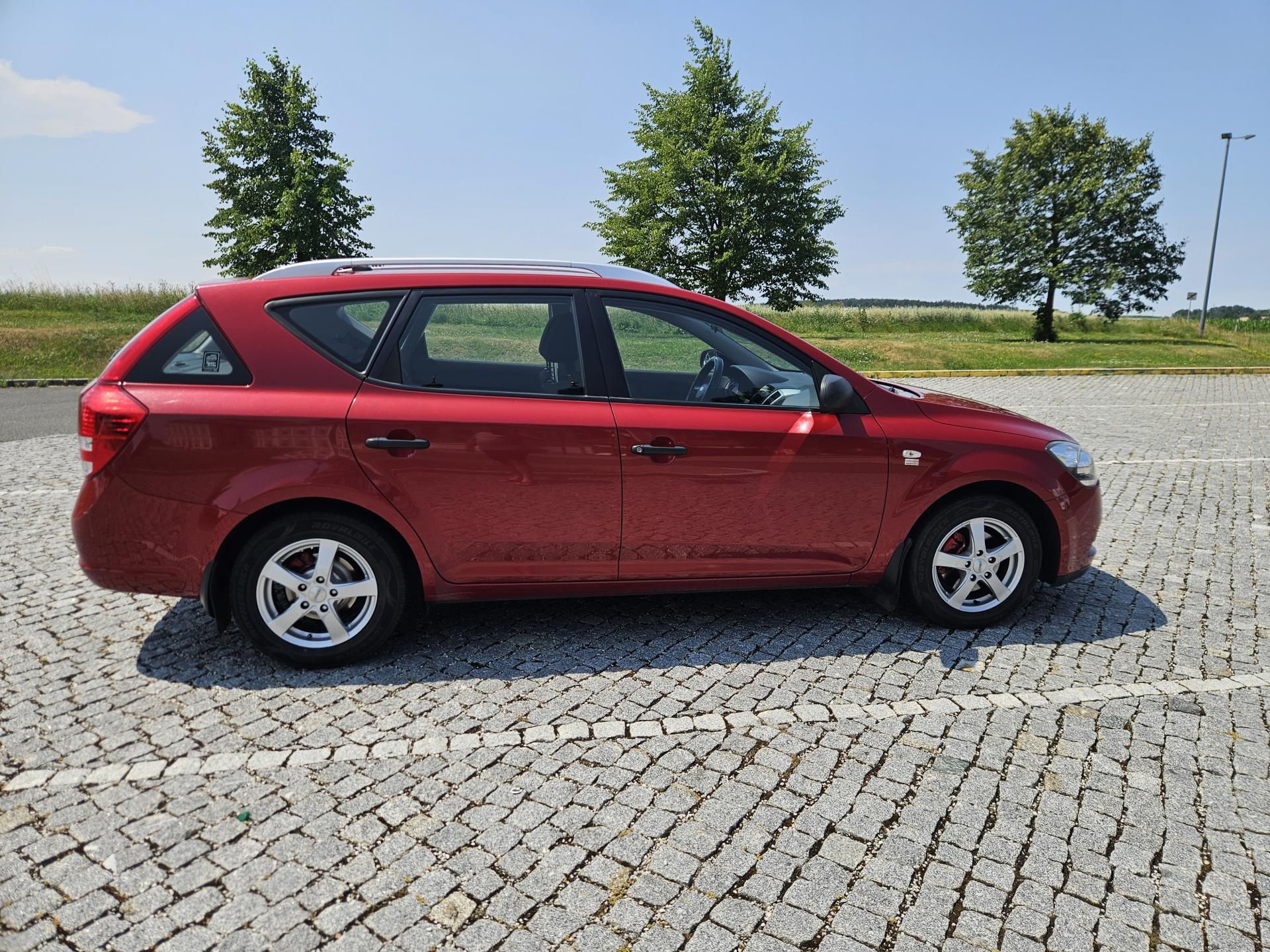 Kia Cee´d, 1.4 66kw, MOŽNÉ SPLÁTKY - fotka 6