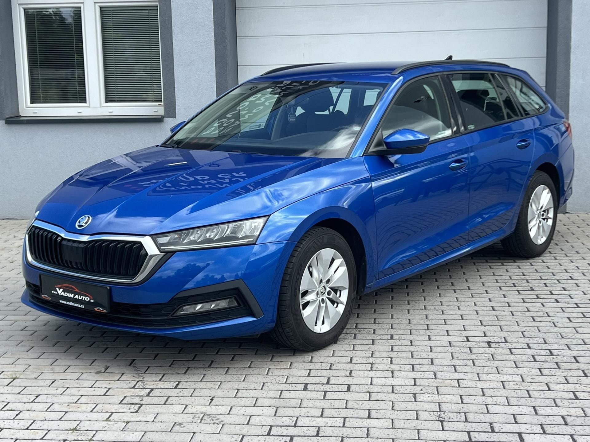 Škoda Octavia, 2.0TDI AMBITION 1.MAJITEL ČR - fotka 2