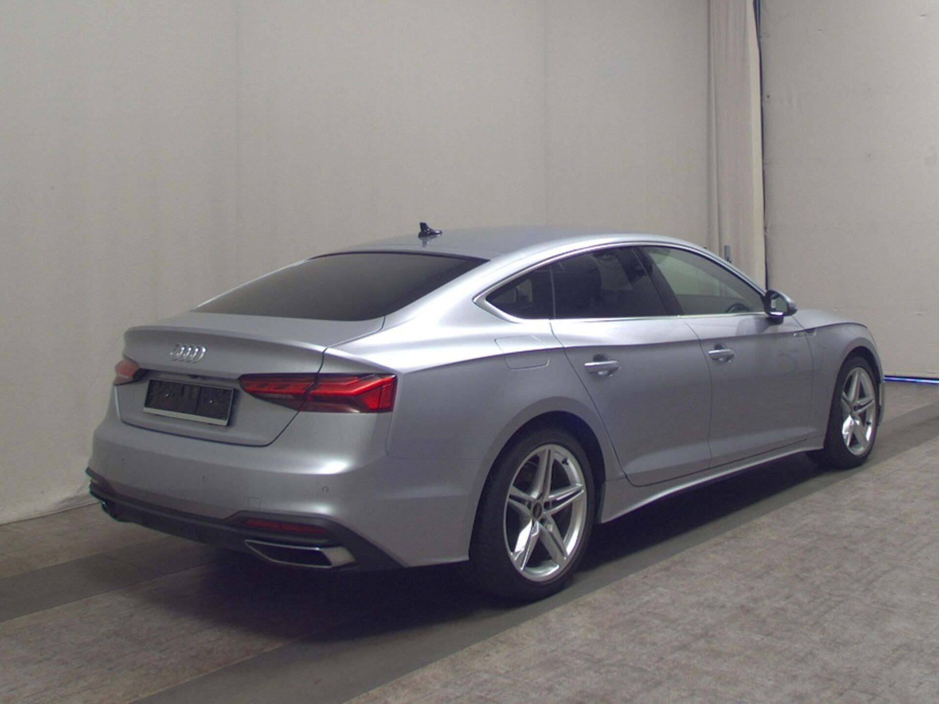 Audi A5, 40TFSI LED Ad.Temp Kam Asisten - fotka 4