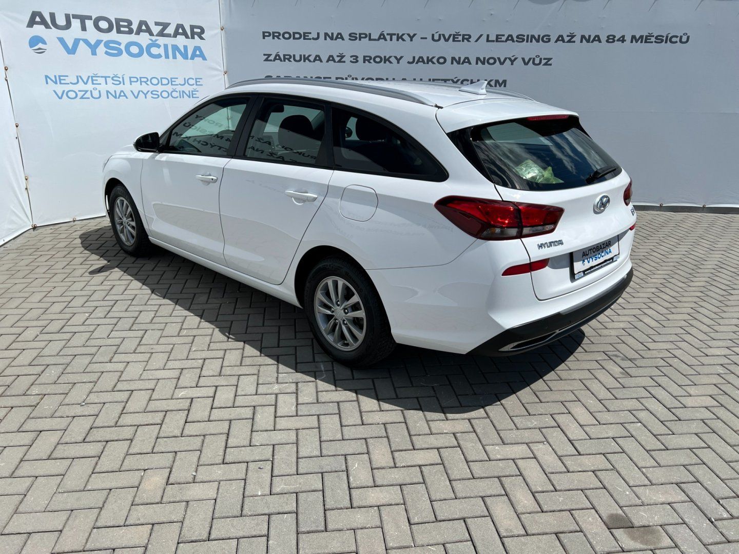 Hyundai i30, Com.1.0T-GDi Comfort! ČR+1maj. - fotka 6