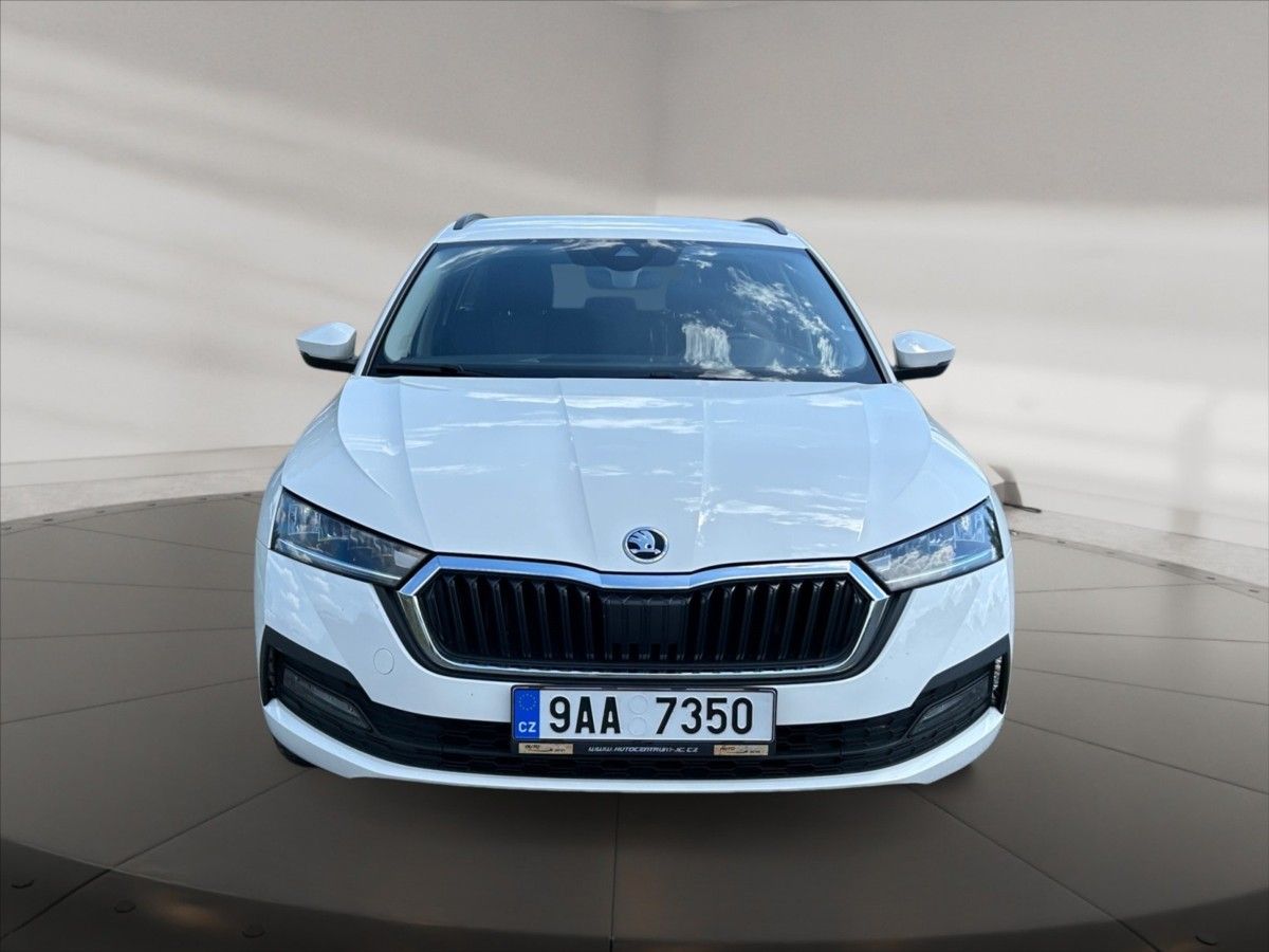 Škoda Octavia, 2,0 TDI 85 Ambition - fotka 2