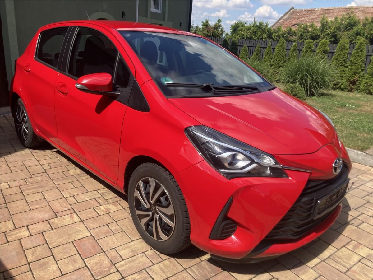 Toyota Yaris, 1,0 VVT-i Comfort - fotka 3