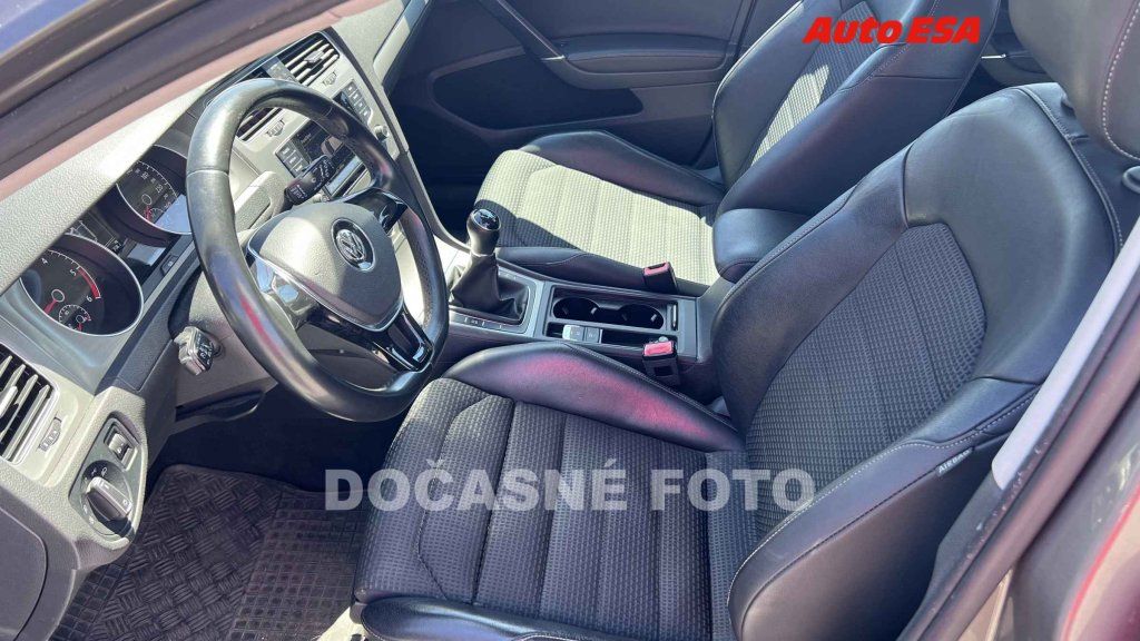 Volkswagen Golf, 2.0 TDi,servis.kniha - fotka 3