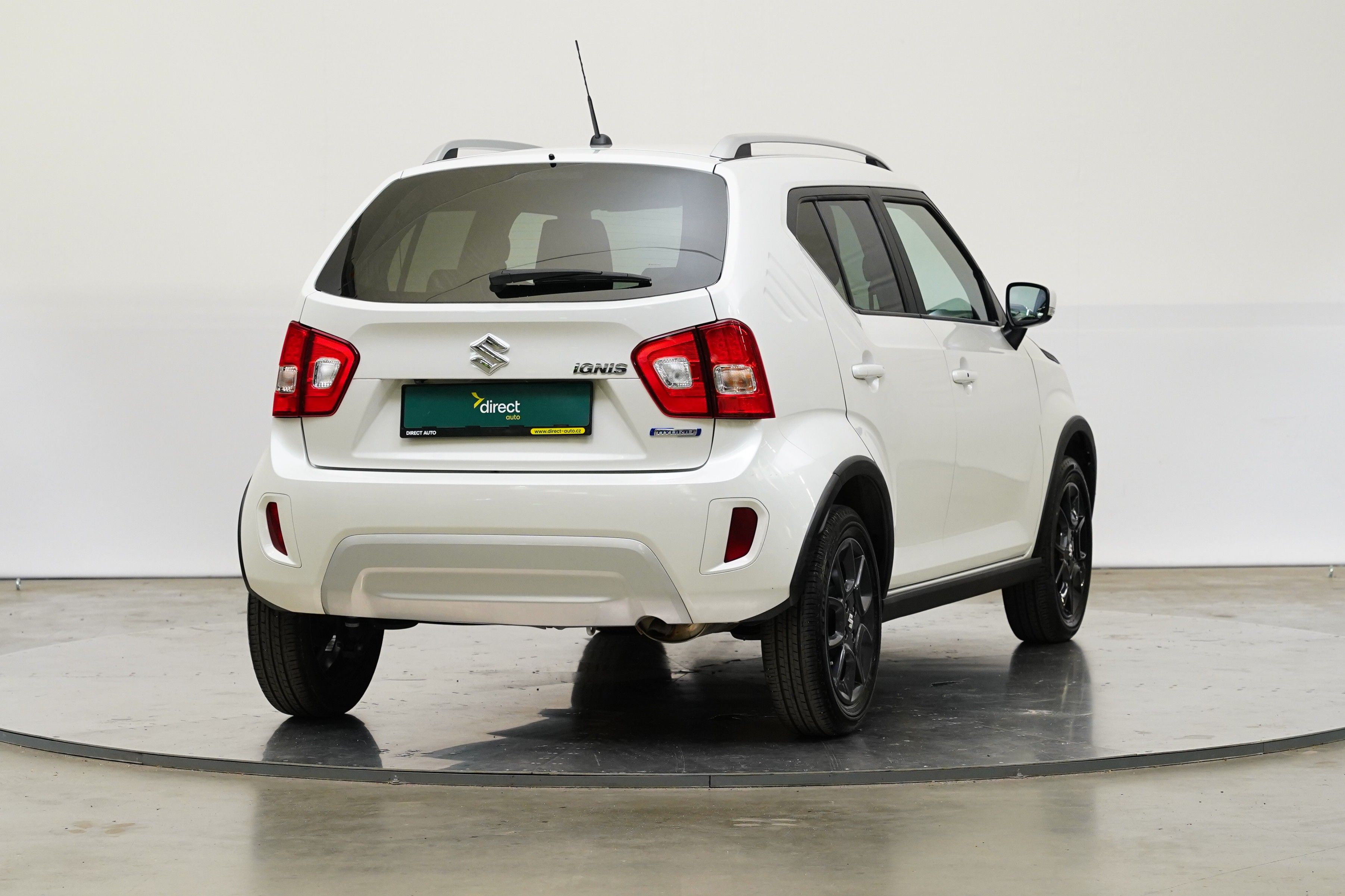 Suzuki Ignis, 1.2 DualJet 61 kW - fotka 2