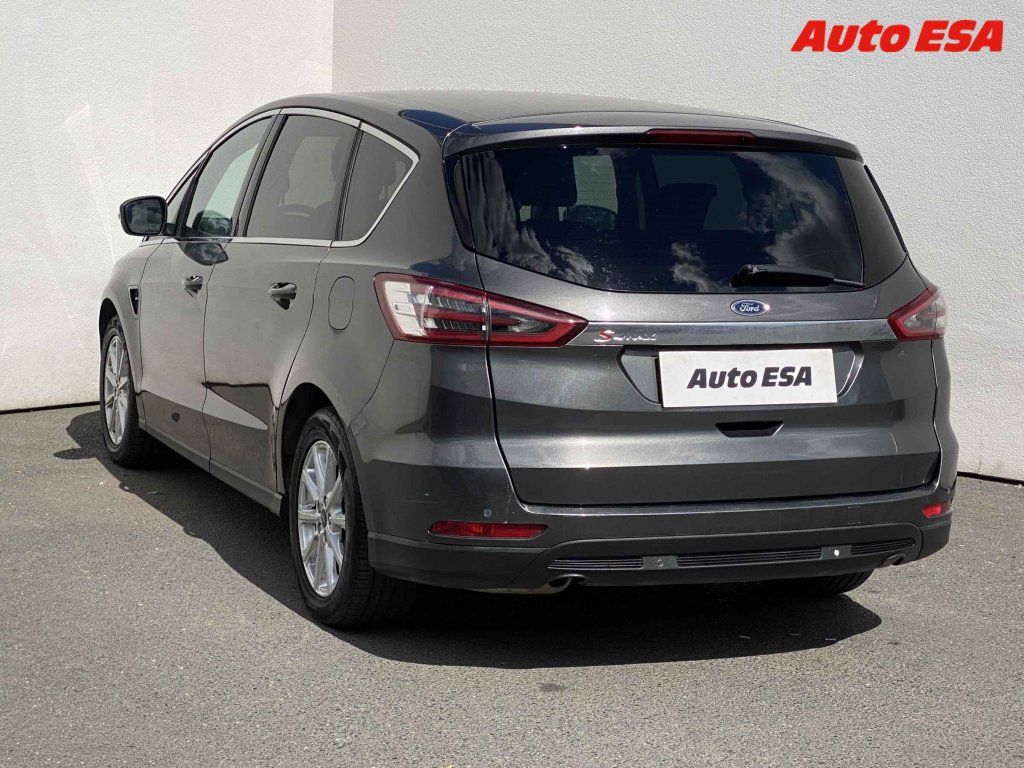 Ford S-MAX, 2.0tdci 4x4,ČR - fotka 6