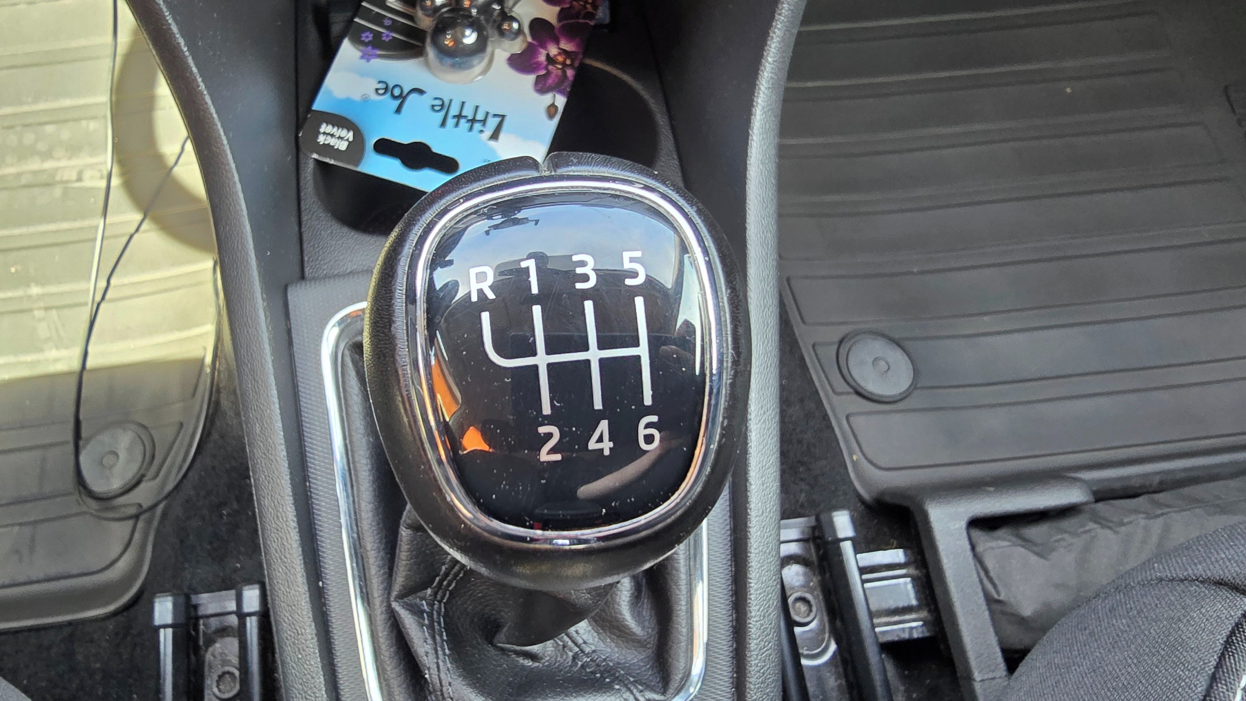 Škoda Rapid, Style Plus 1.0TSi 81kW - fotka 4