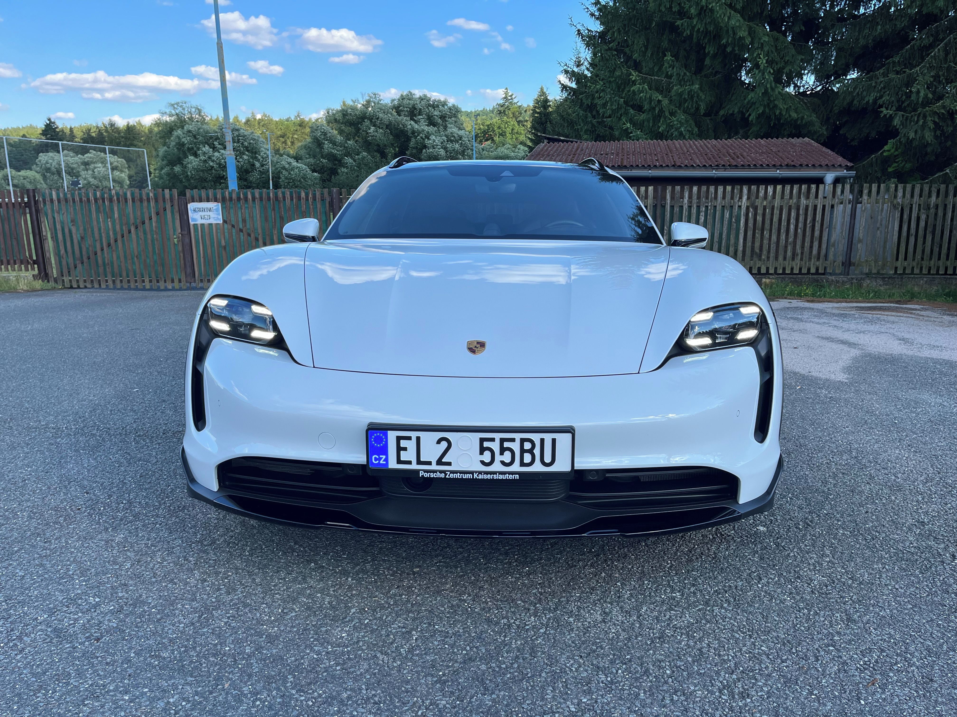 Porsche Taycan, Porsche Taycan 4S - fotka 5