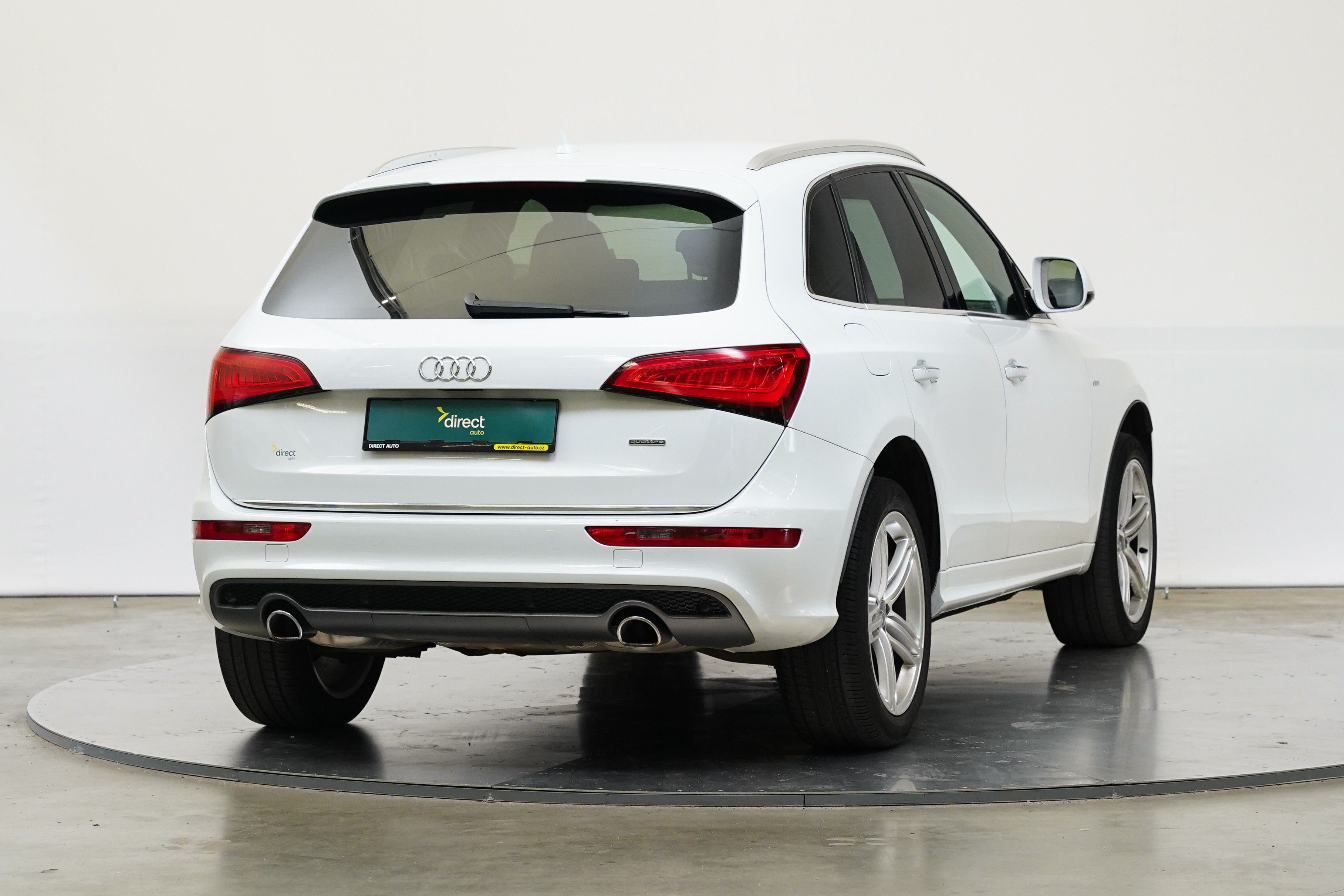 Audi Q5, 3.0 TDI 190 kW quattro S line - fotka 2
