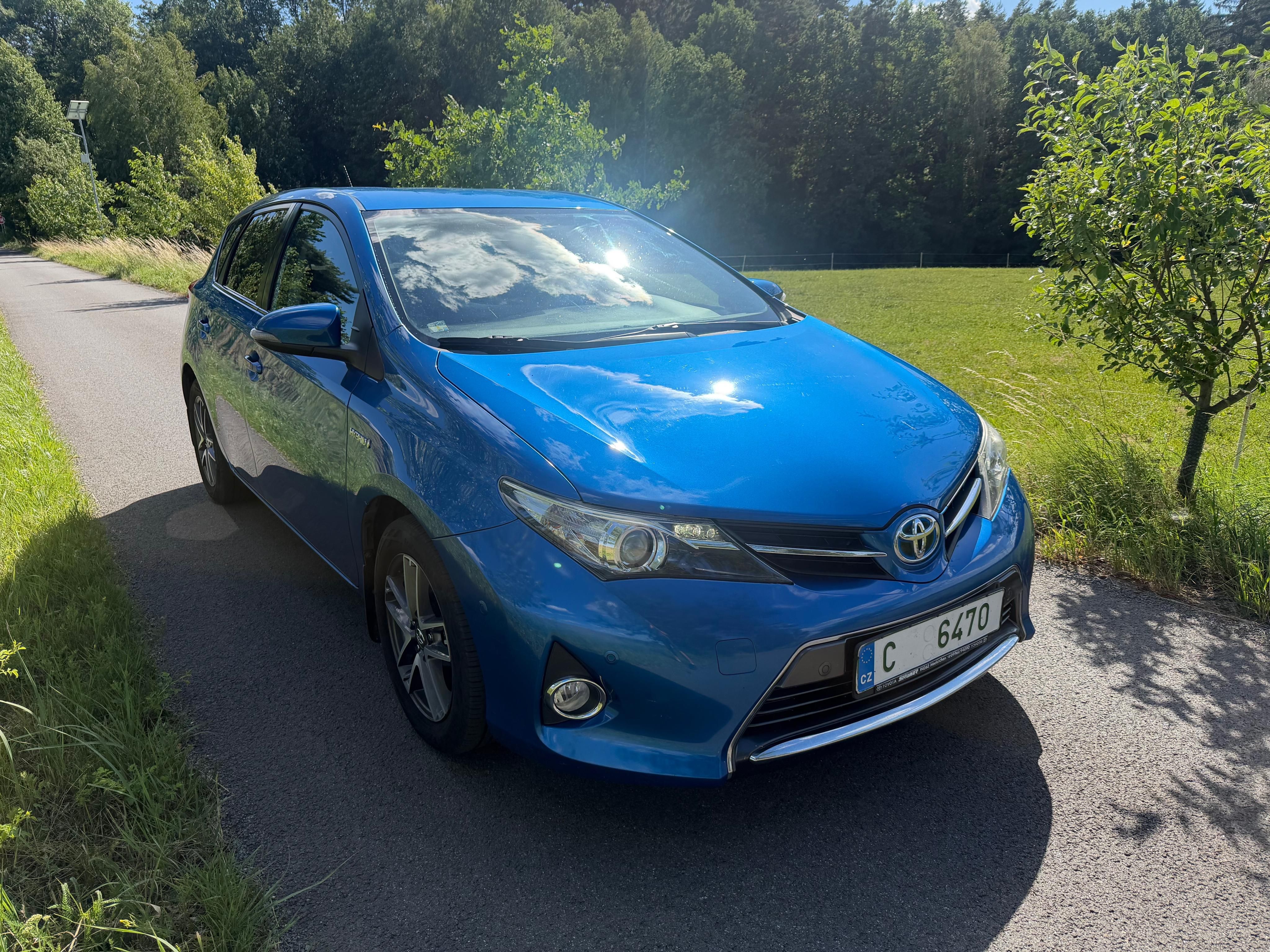 Toyota Auris, 1,8HSD 73kW - fotka 2