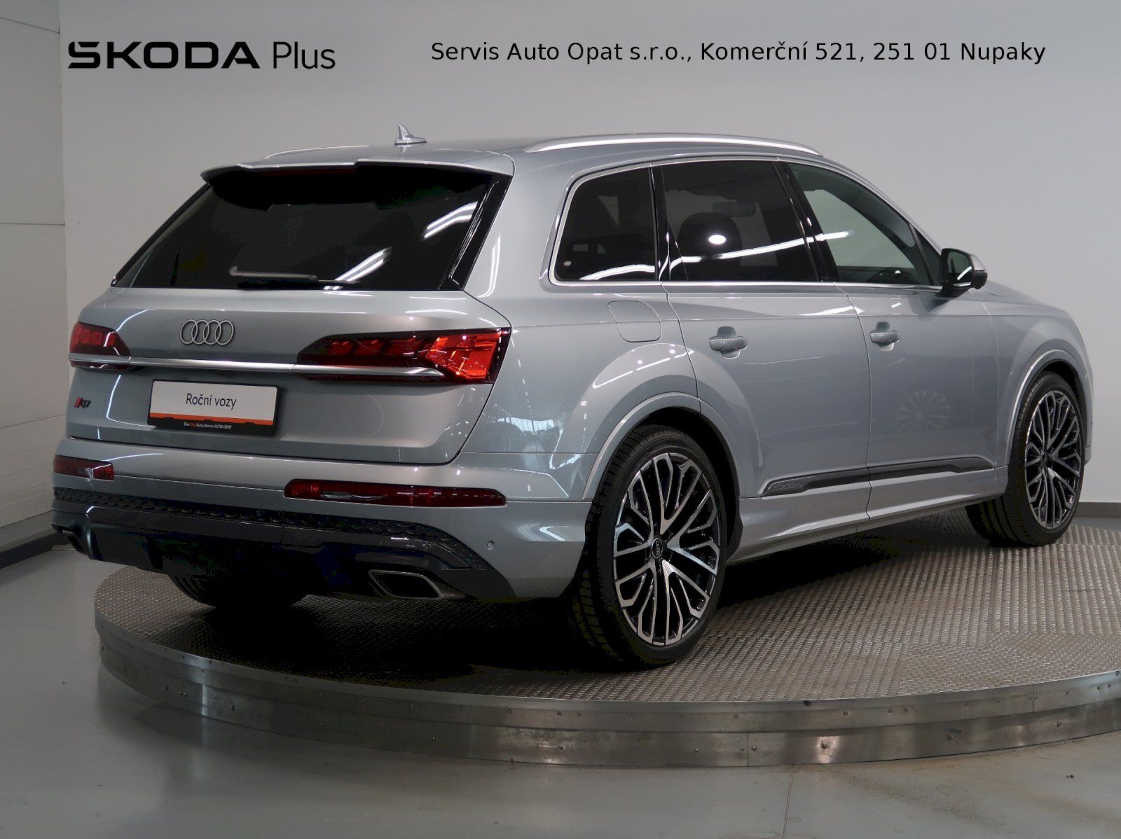 Audi Q7, S-LINE 60TFSIe 335KW QUATTRO T - fotka 2