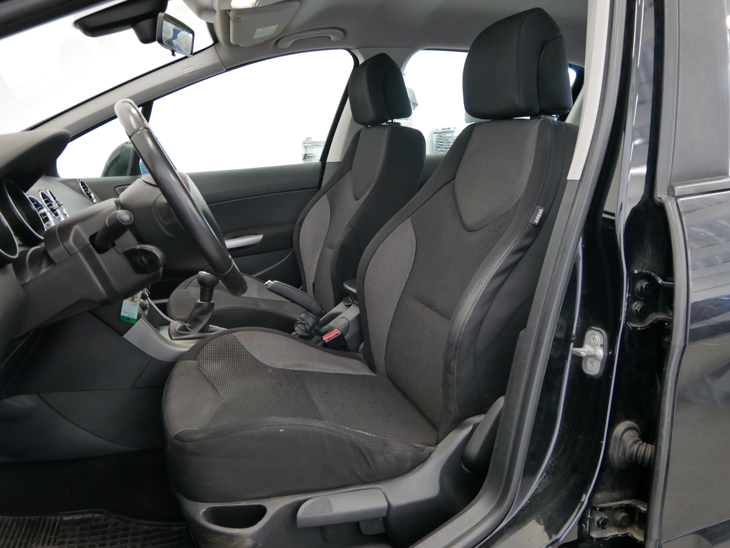 Peugeot 308, 1.6i 16V 88kW - fotka 6