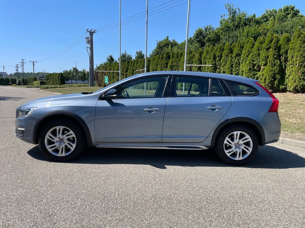 Volvo V60, V60 Cross Country Momentum AWD - fotka 3