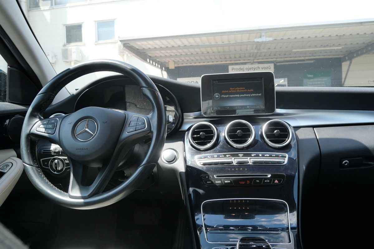 Mercedes-Benz Třídy C, 2.0 CDI 125kW - fotka 5