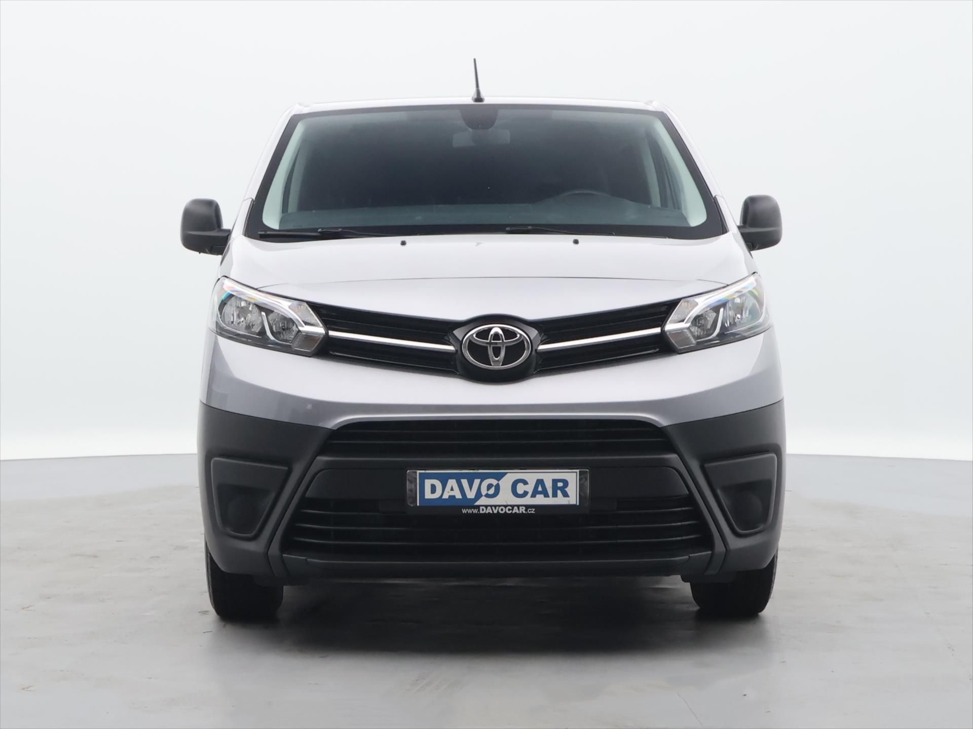 Toyota Proace, 2,0 D 106kW CZ DPH - fotka 2