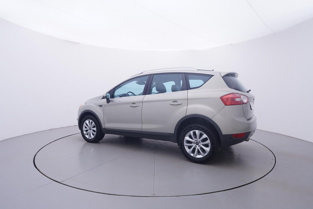 Ford Kuga, Titanium 2.0 TDCi 100 kW - fotka 3