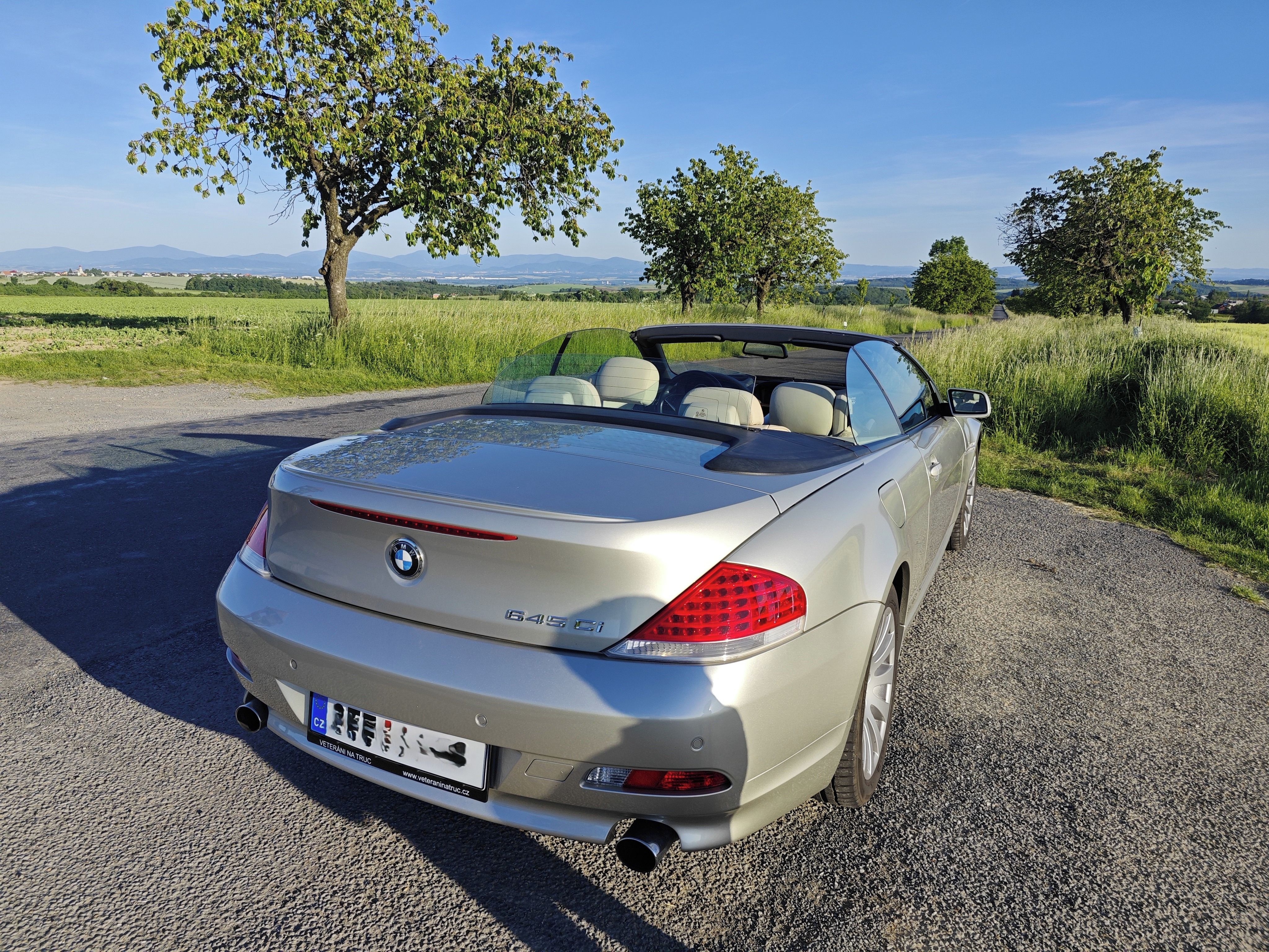 BMW Řada 6, BMW 645i Cabrio E64 - fotka 3