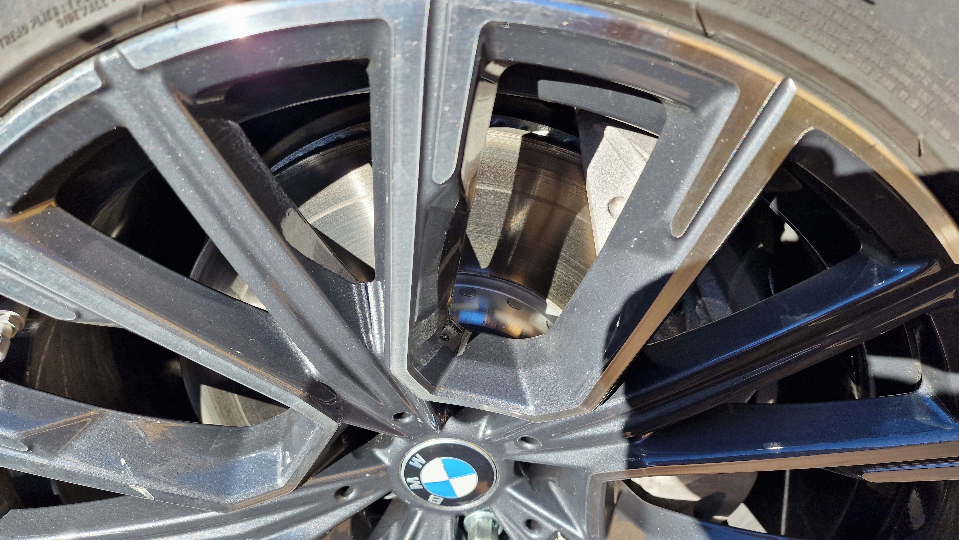 BMW Řada 7, 745e Vzduch, HUD, NightVision - fotka 3