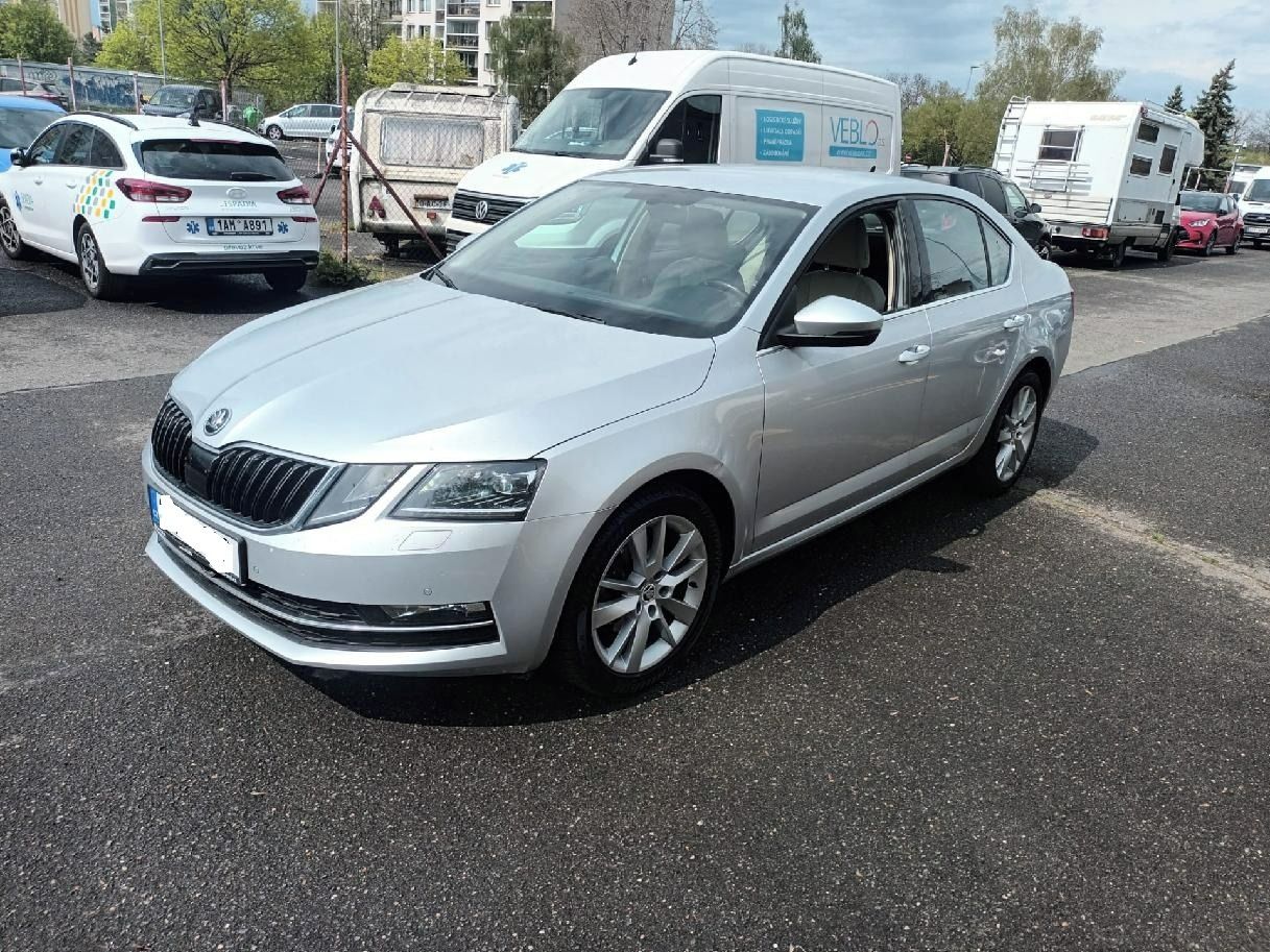 Škoda Octavia, 1,4tsi 110 kw, dsg style - fotka 2