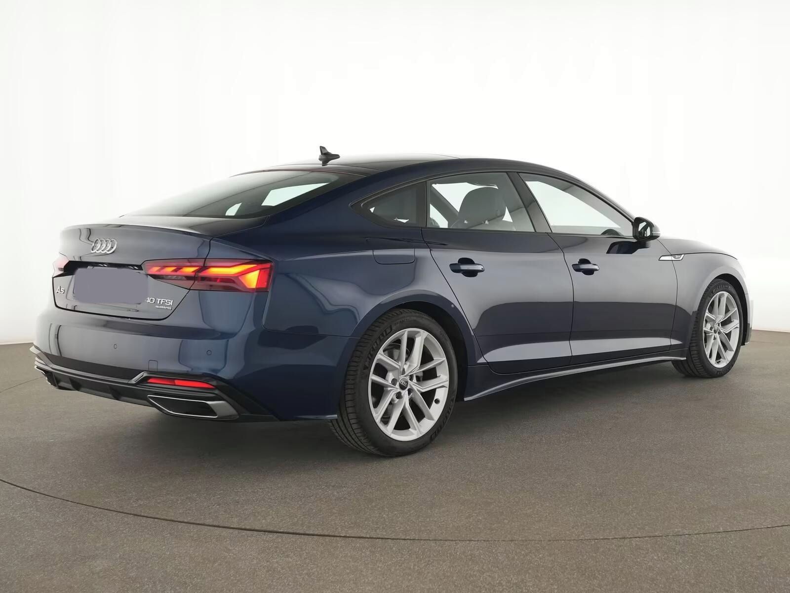 Audi A5, 40 TFSI quattro S line*Kamera* - fotka 4
