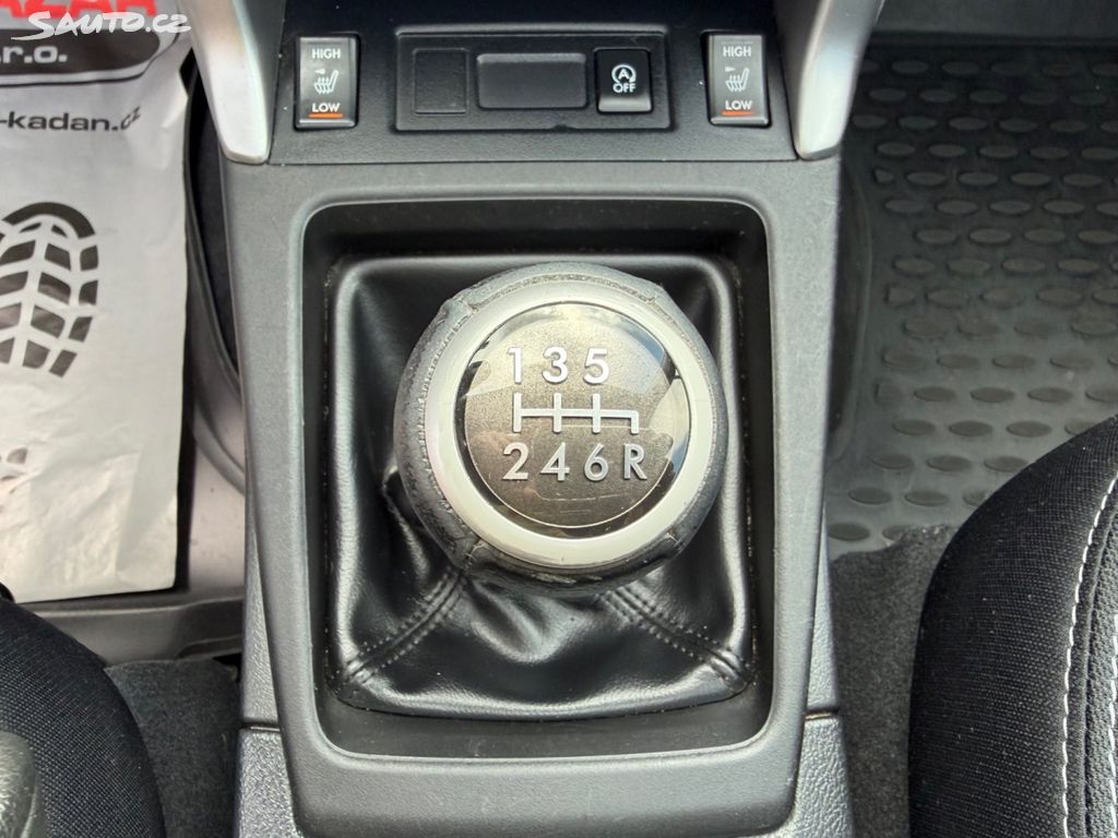 Subaru Forester, 2.0 i 110kW 4×4, TOP STAV