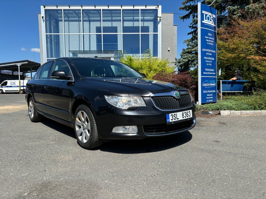 Škoda Superb, II 2,0TDi - fotka 4