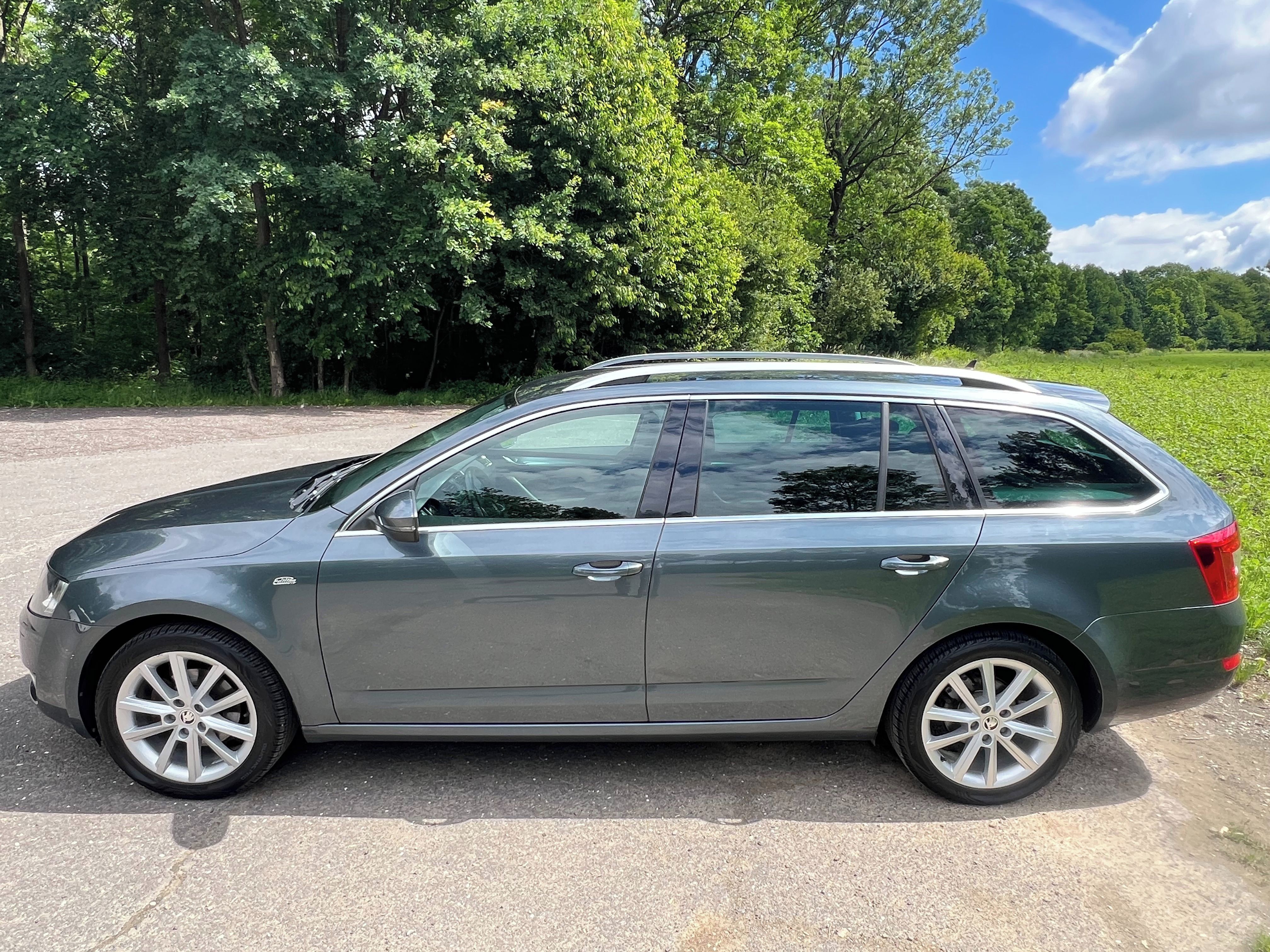 Škoda Octavia, Combi 1,4 TSI, Edition automat - fotka 2