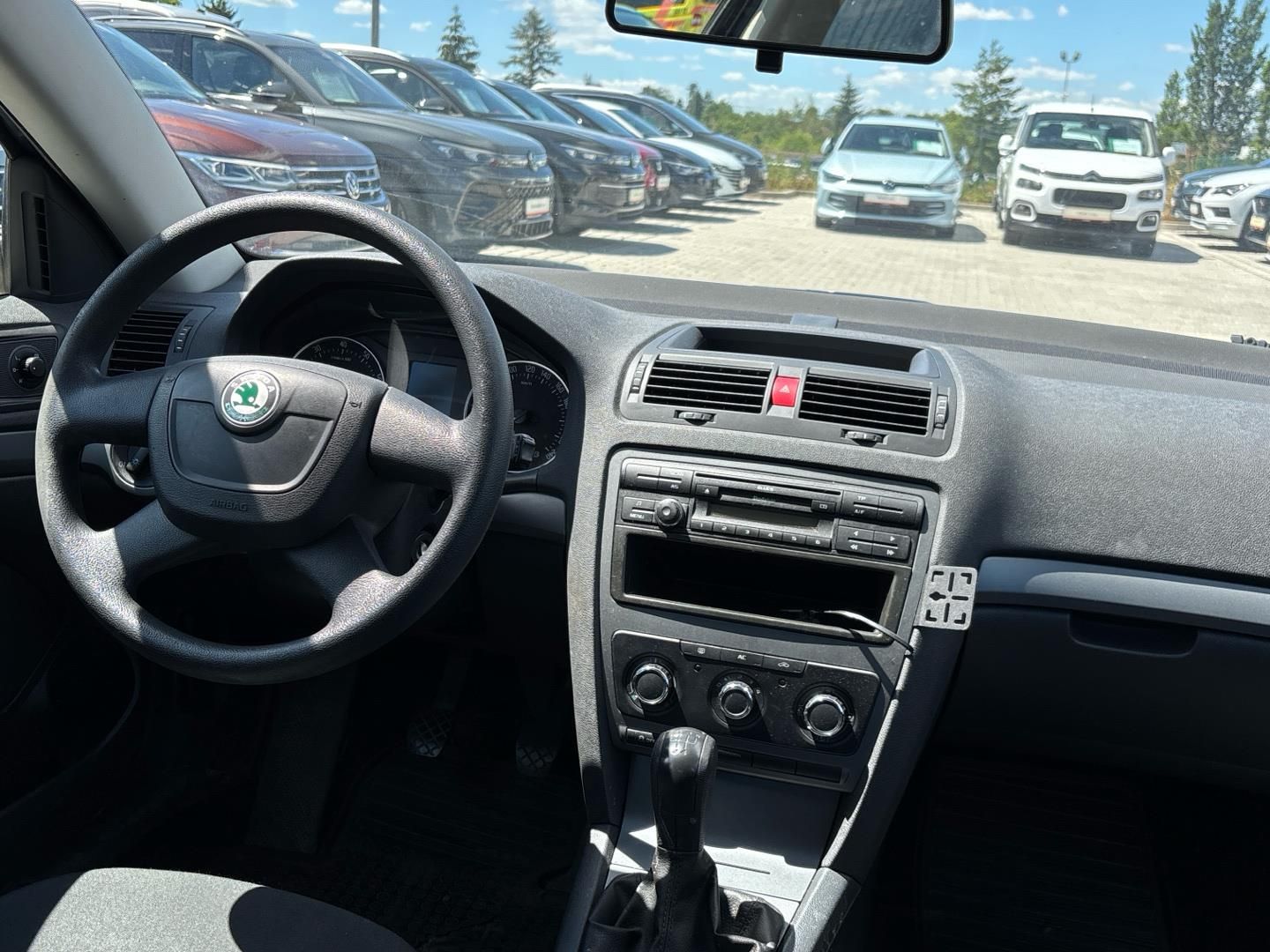 Škoda Octavia, 1.6 MPi / 75 kW Tour - fotka 5